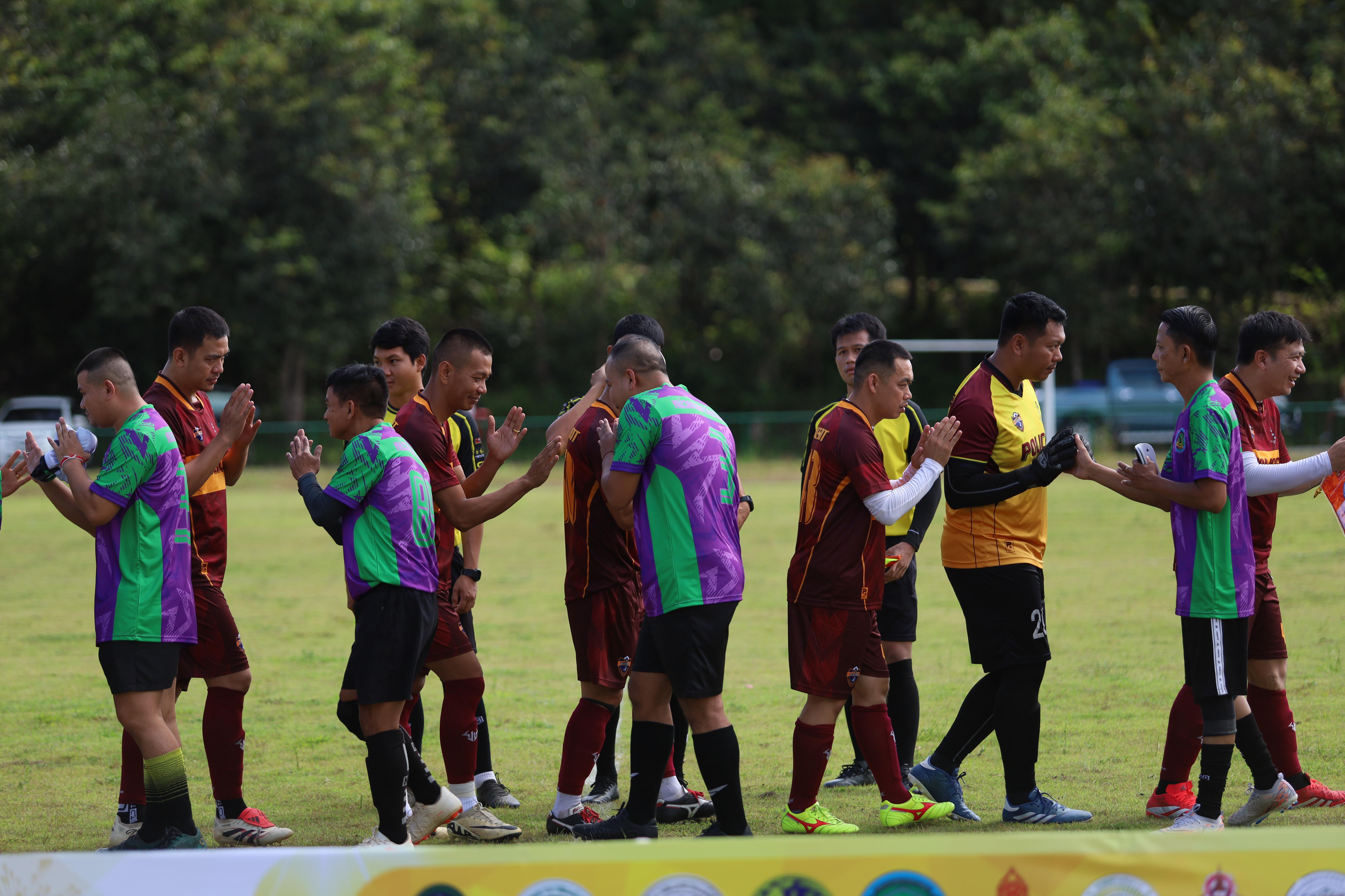 20. การแข่งขันฟุตบอล11คนหน่วยงานคู่ที่1