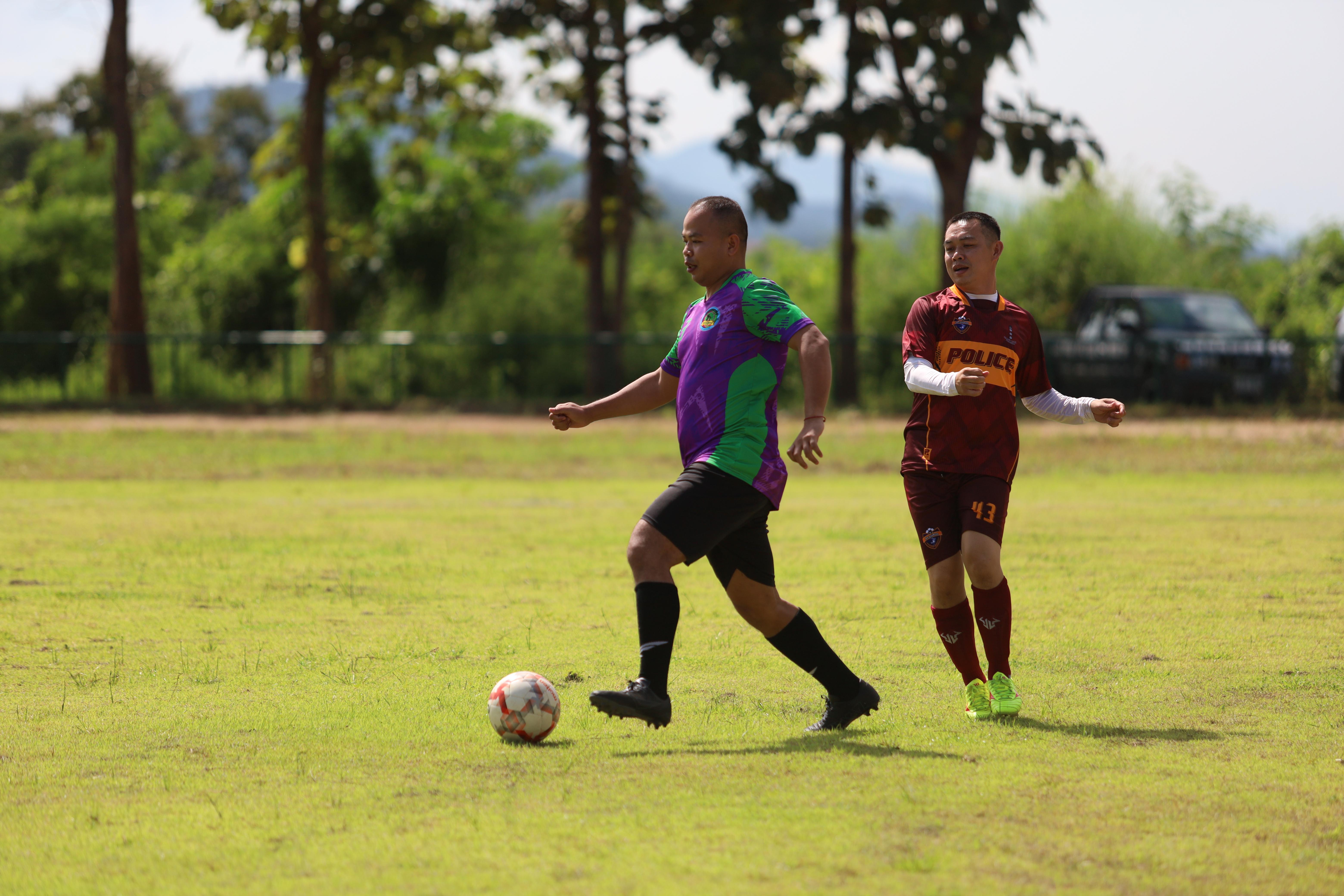 41. การแข่งขันฟุตบอล11คนหน่วยงานคู่ที่1