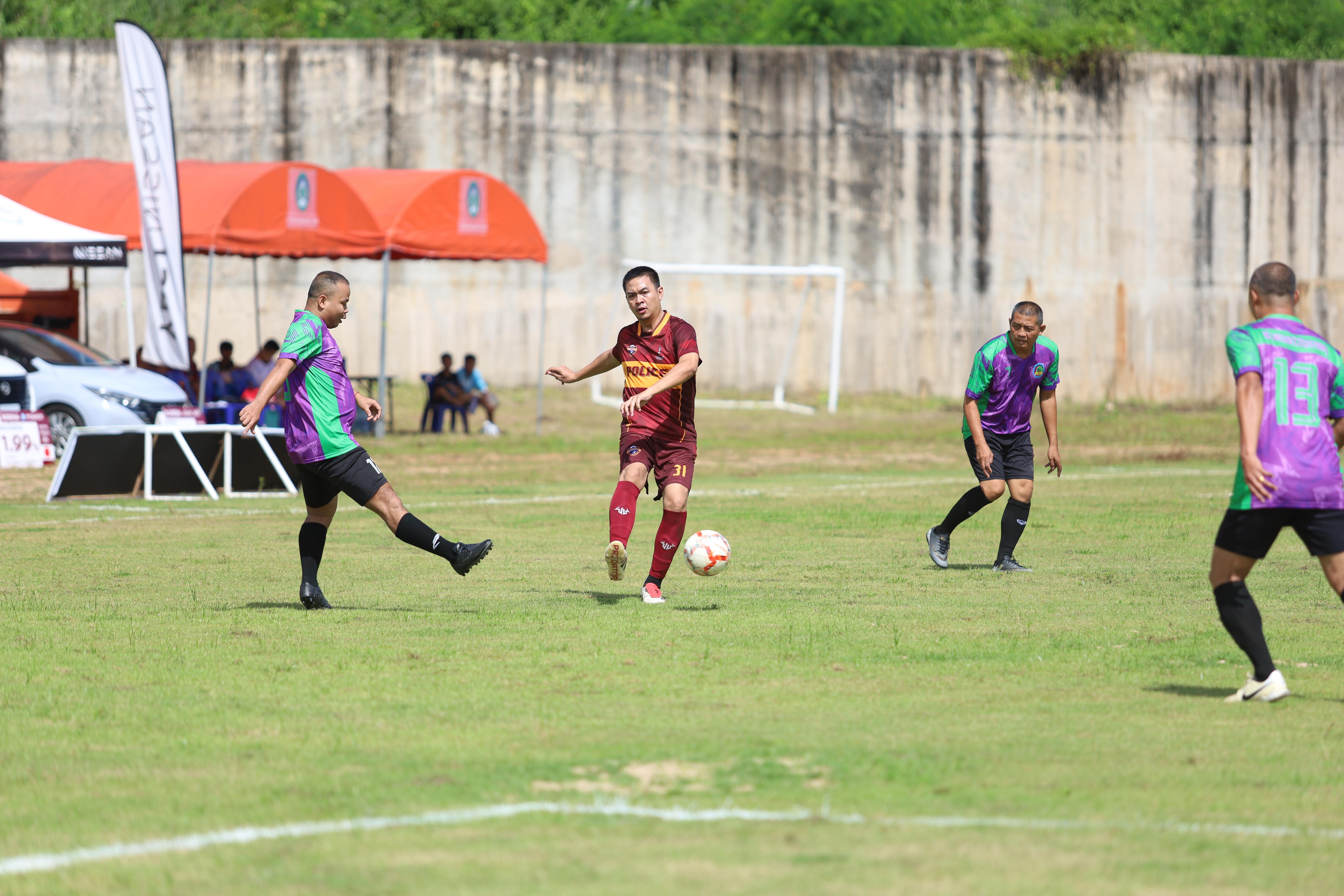 49. การแข่งขันฟุตบอล11คนหน่วยงานคู่ที่1