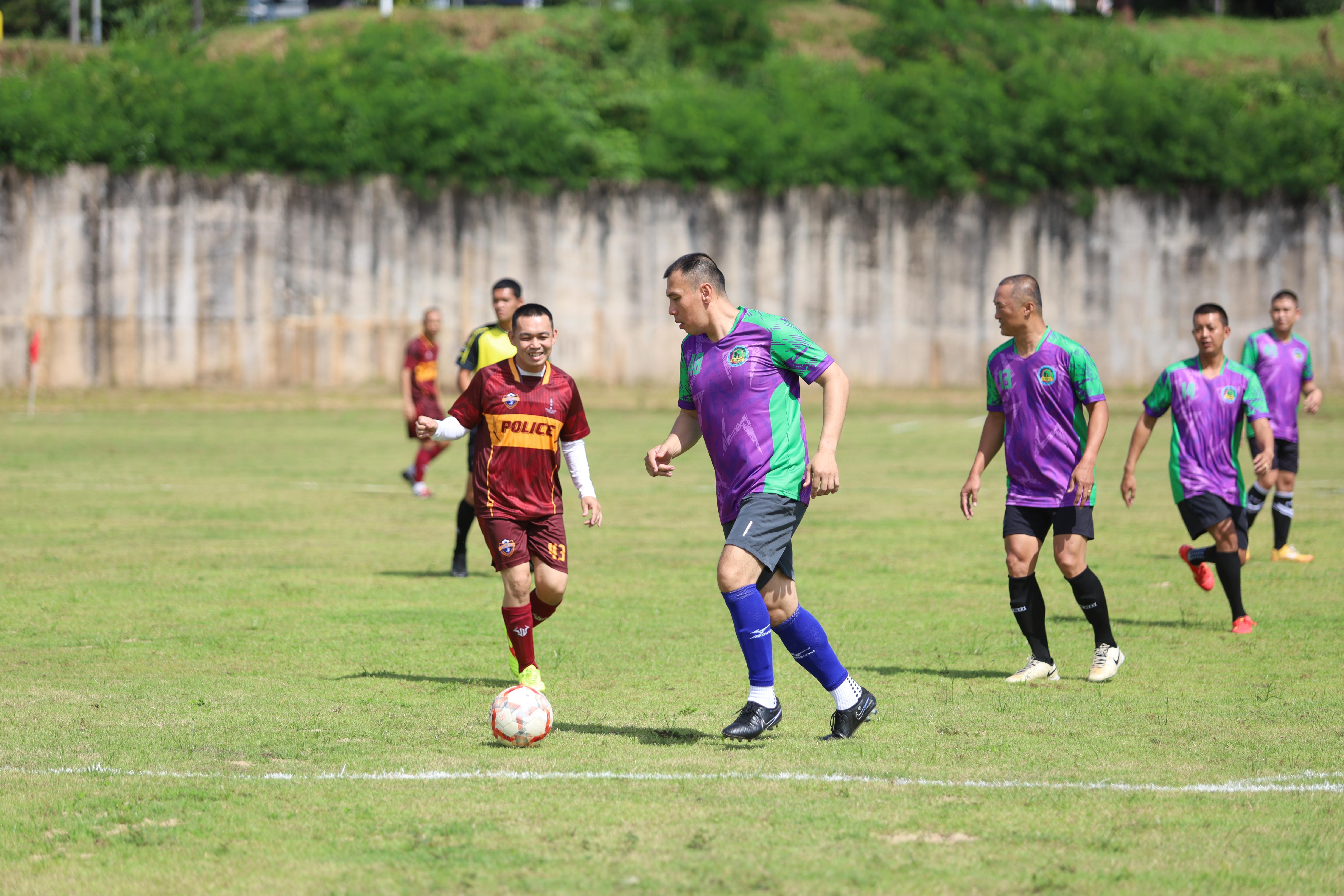 50. การแข่งขันฟุตบอล11คนหน่วยงานคู่ที่1