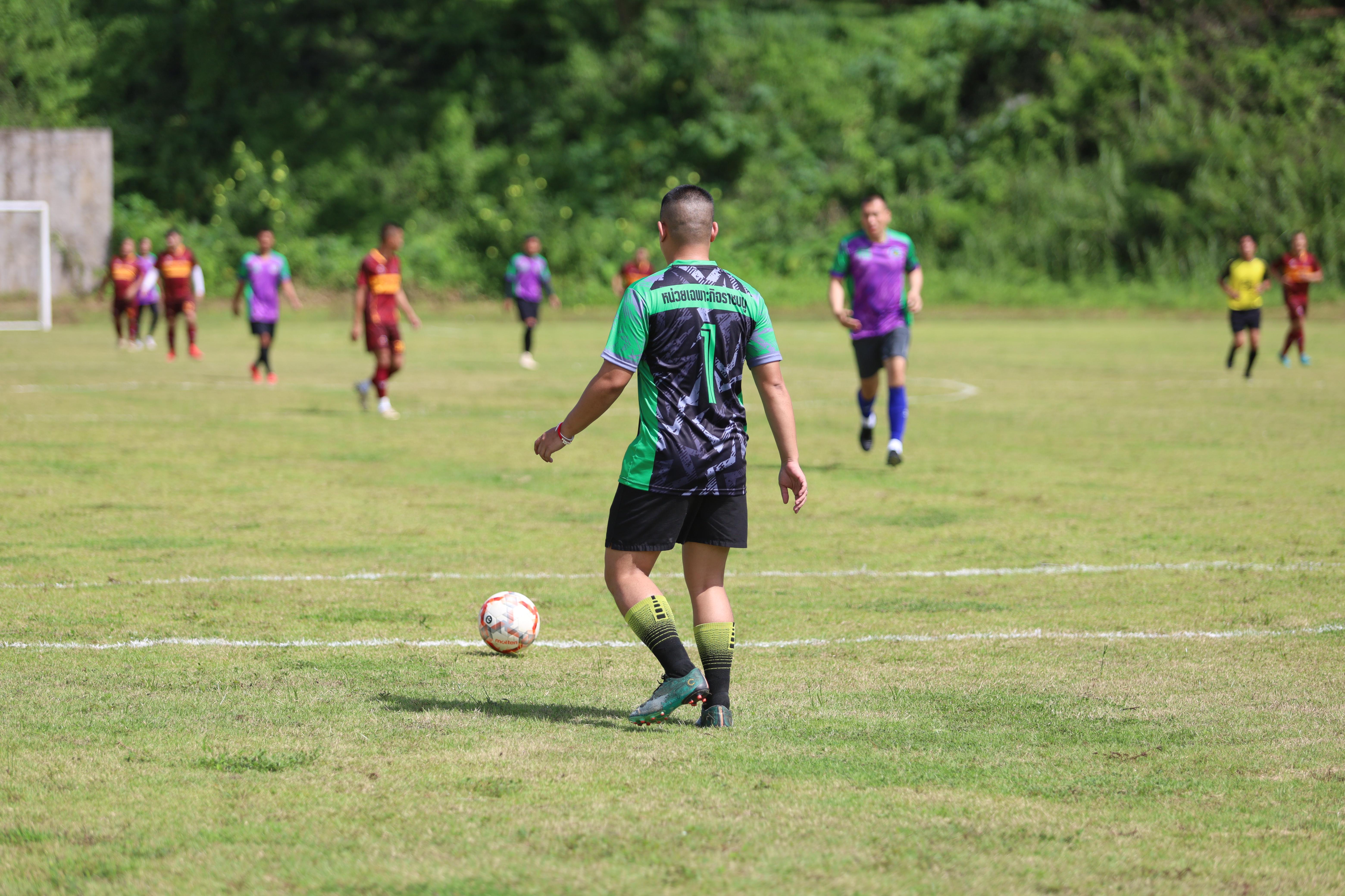 51. การแข่งขันฟุตบอล11คนหน่วยงานคู่ที่1