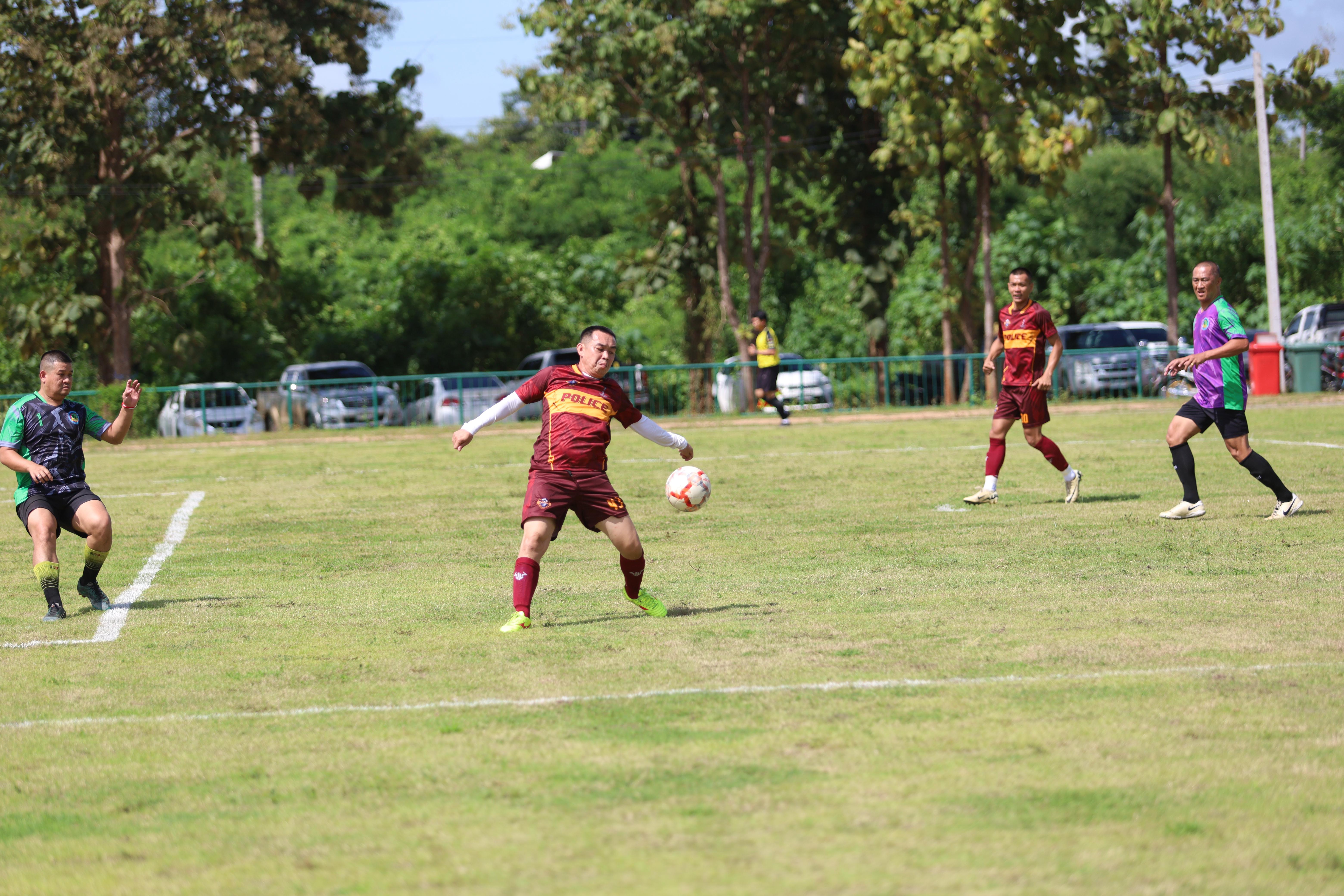 53. การแข่งขันฟุตบอล11คนหน่วยงานคู่ที่1