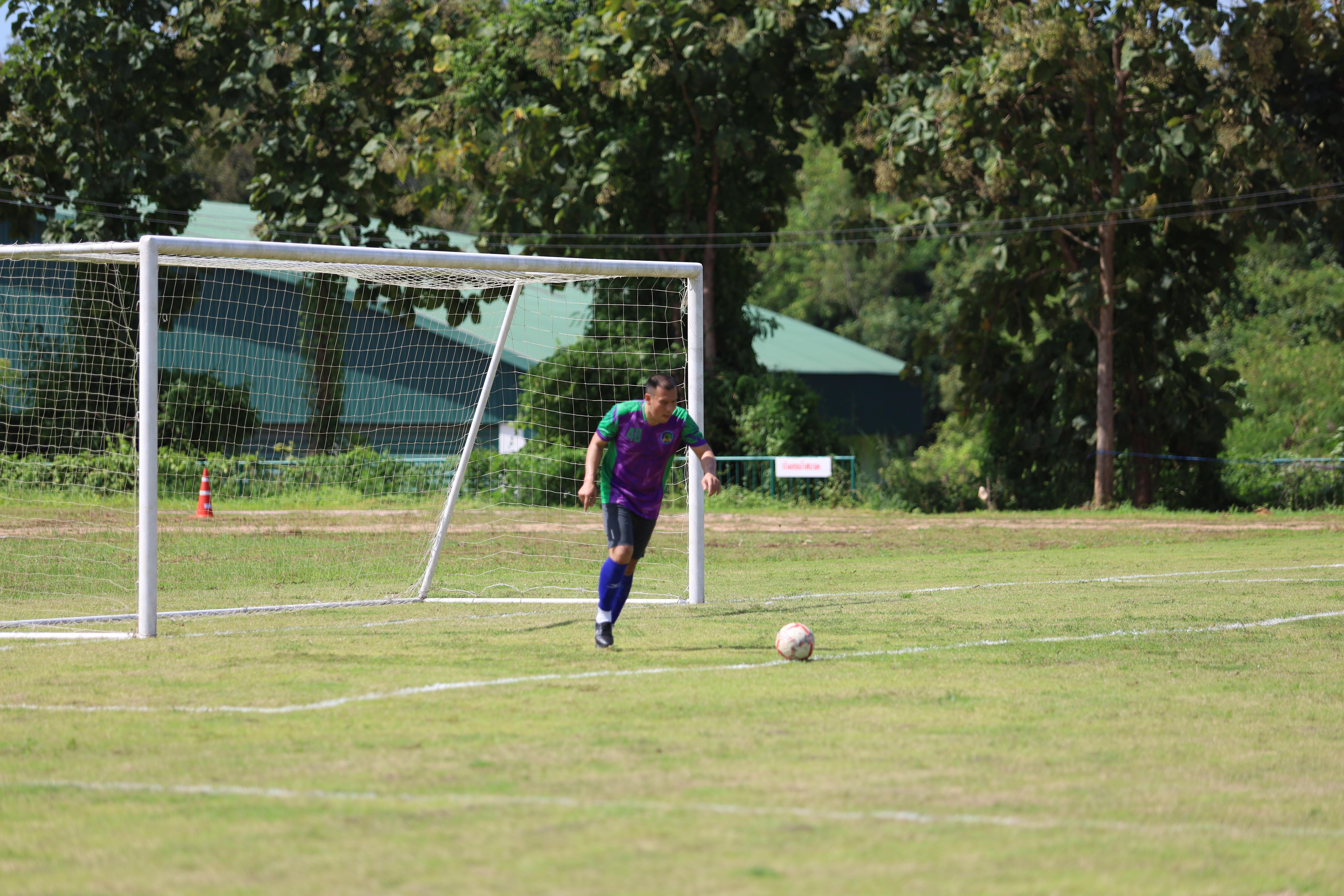 67. การแข่งขันฟุตบอล11คนหน่วยงานคู่ที่1