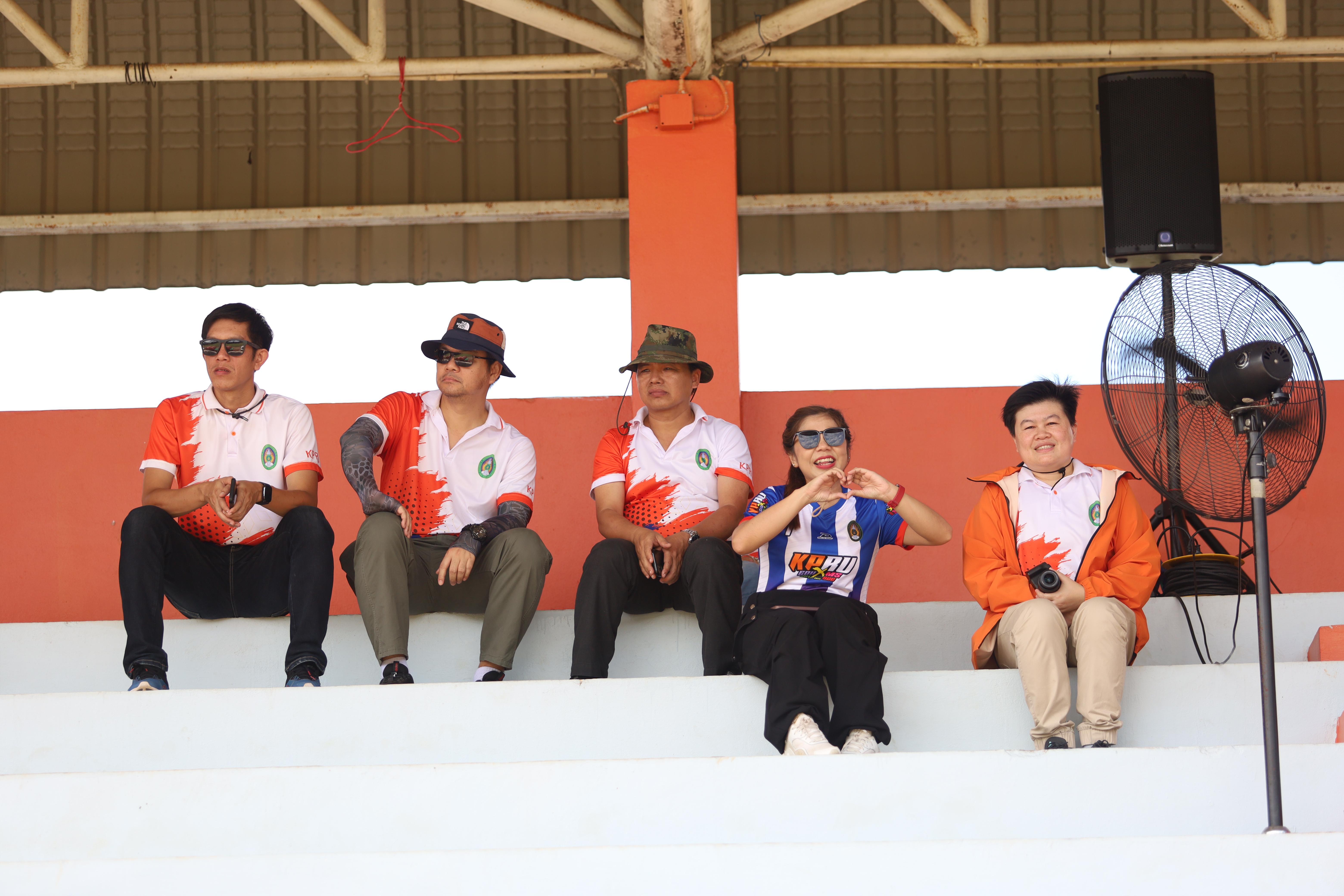 93. การแข่งขันฟุตบอล11คนหน่วยงานคู่ที่1