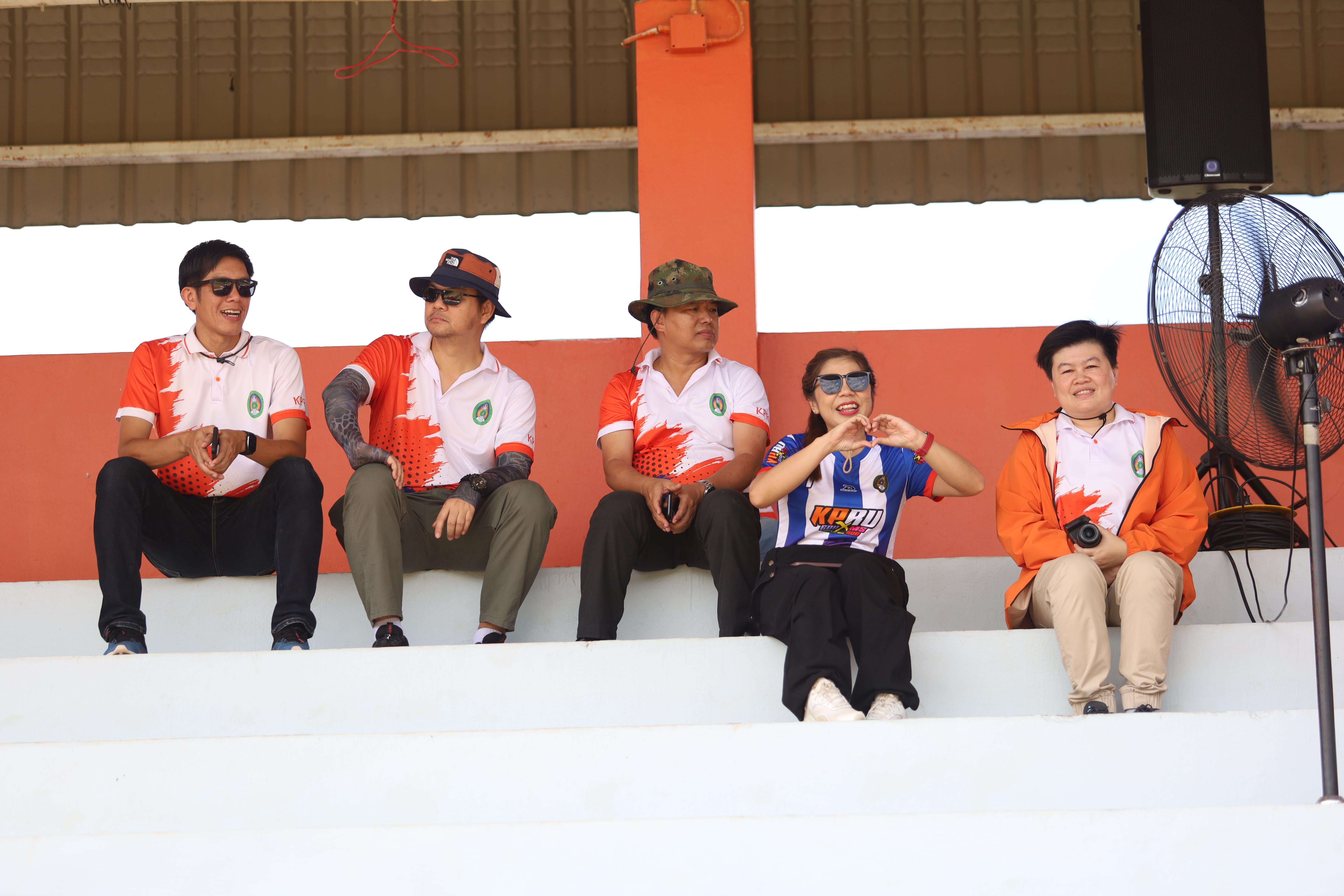 94. การแข่งขันฟุตบอล11คนหน่วยงานคู่ที่1