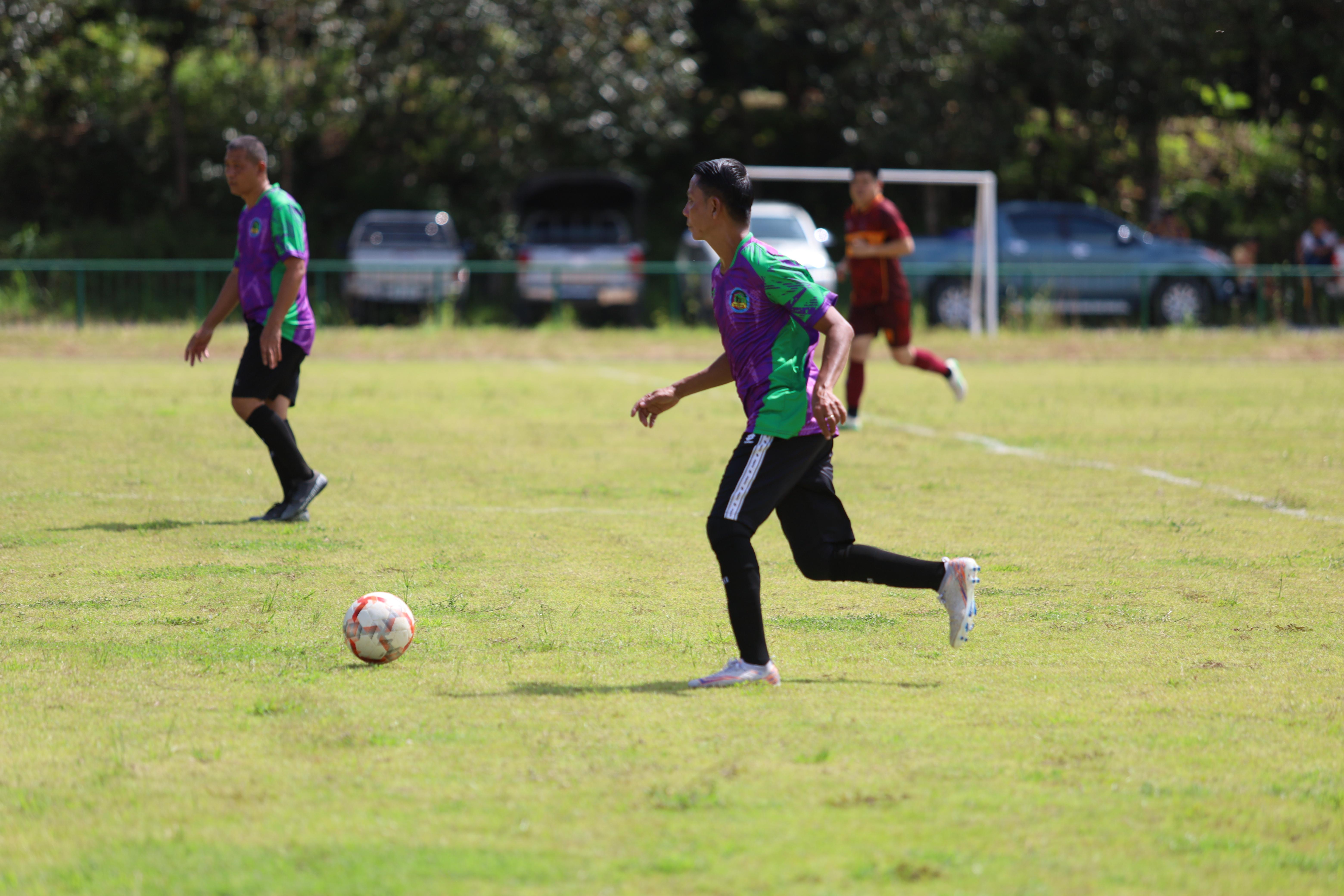 104. การแข่งขันฟุตบอล11คนหน่วยงานคู่ที่1