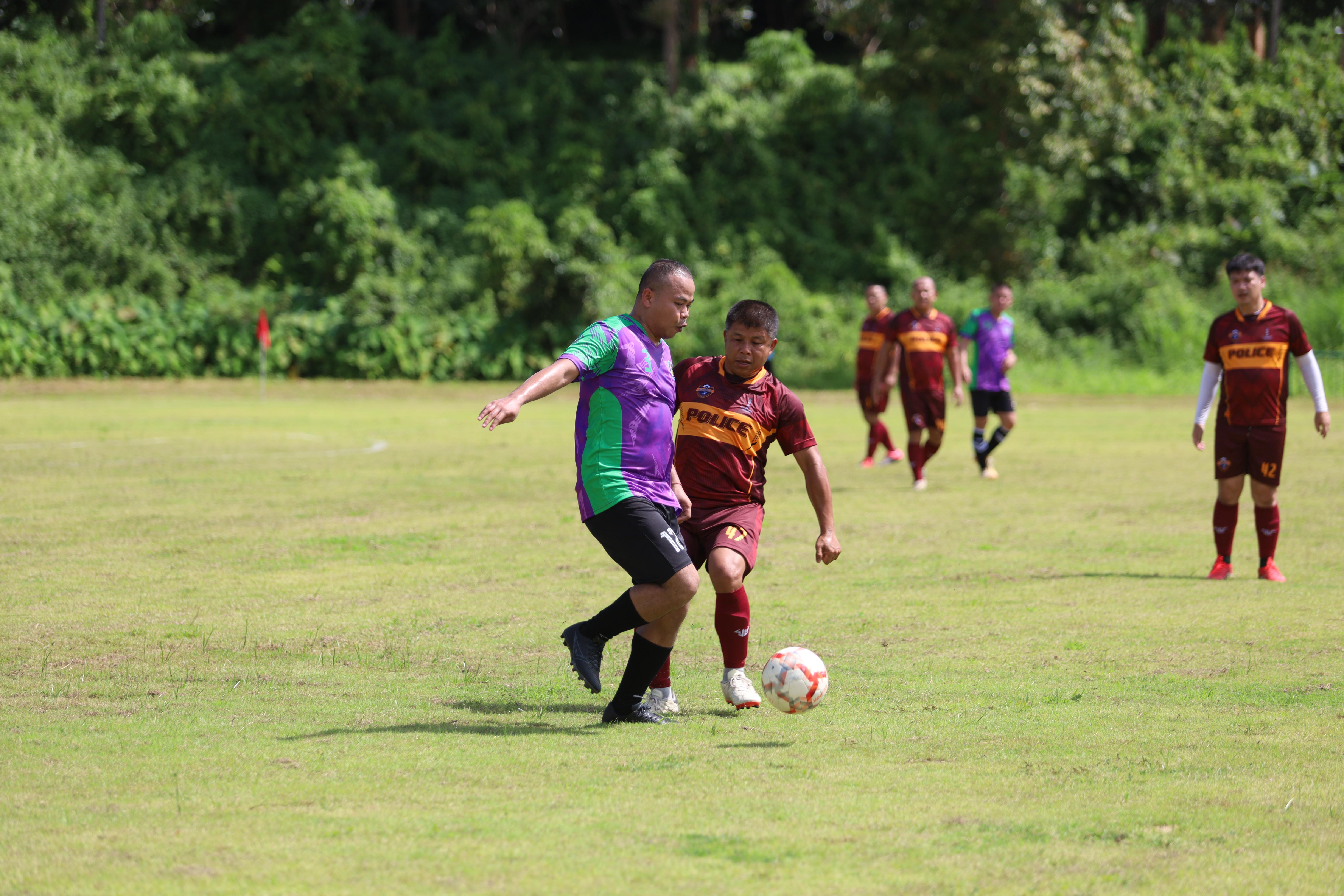 105. การแข่งขันฟุตบอล11คนหน่วยงานคู่ที่1