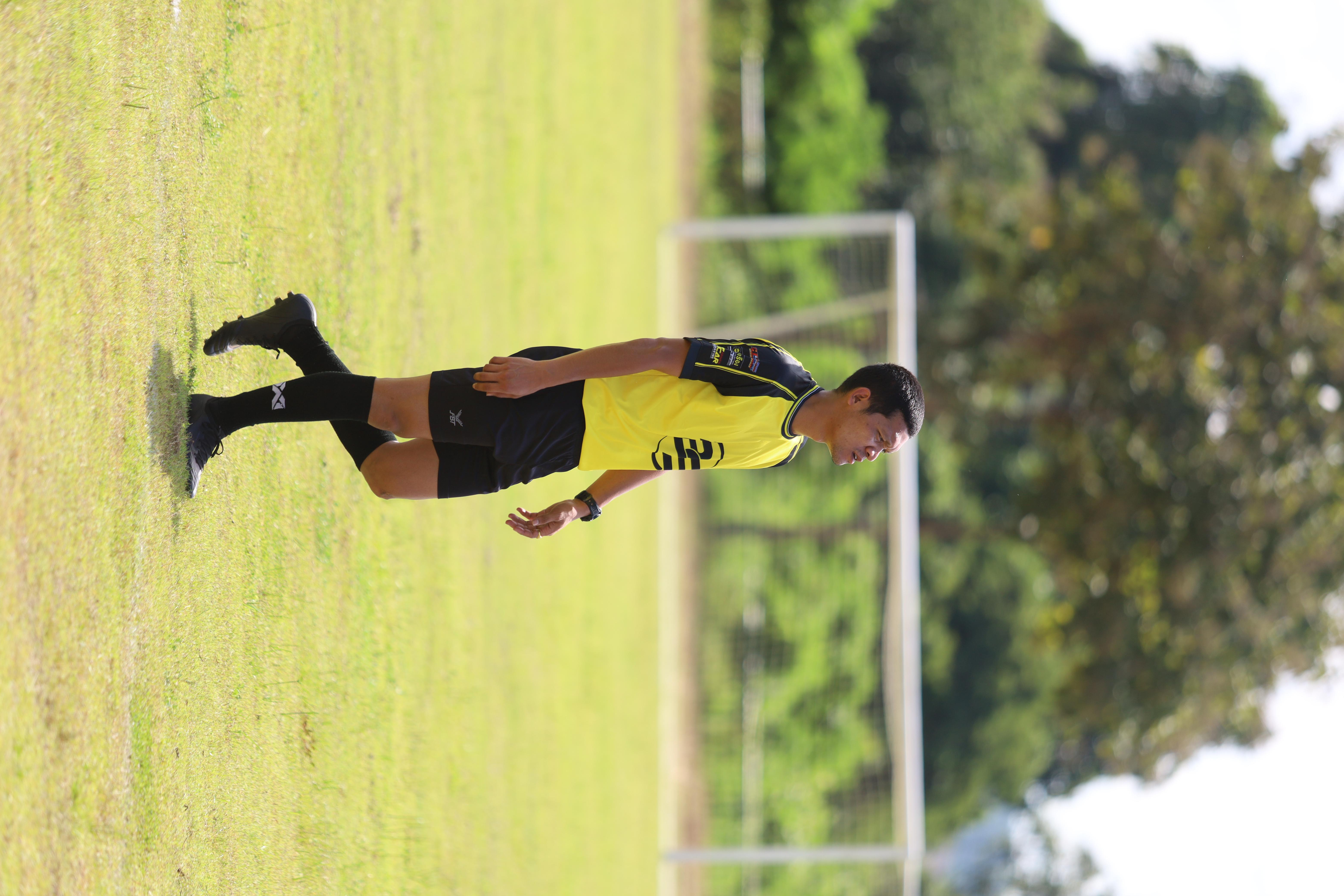 135. การแข่งขันฟุตบอล11คนหน่วยงานคู่ที่1