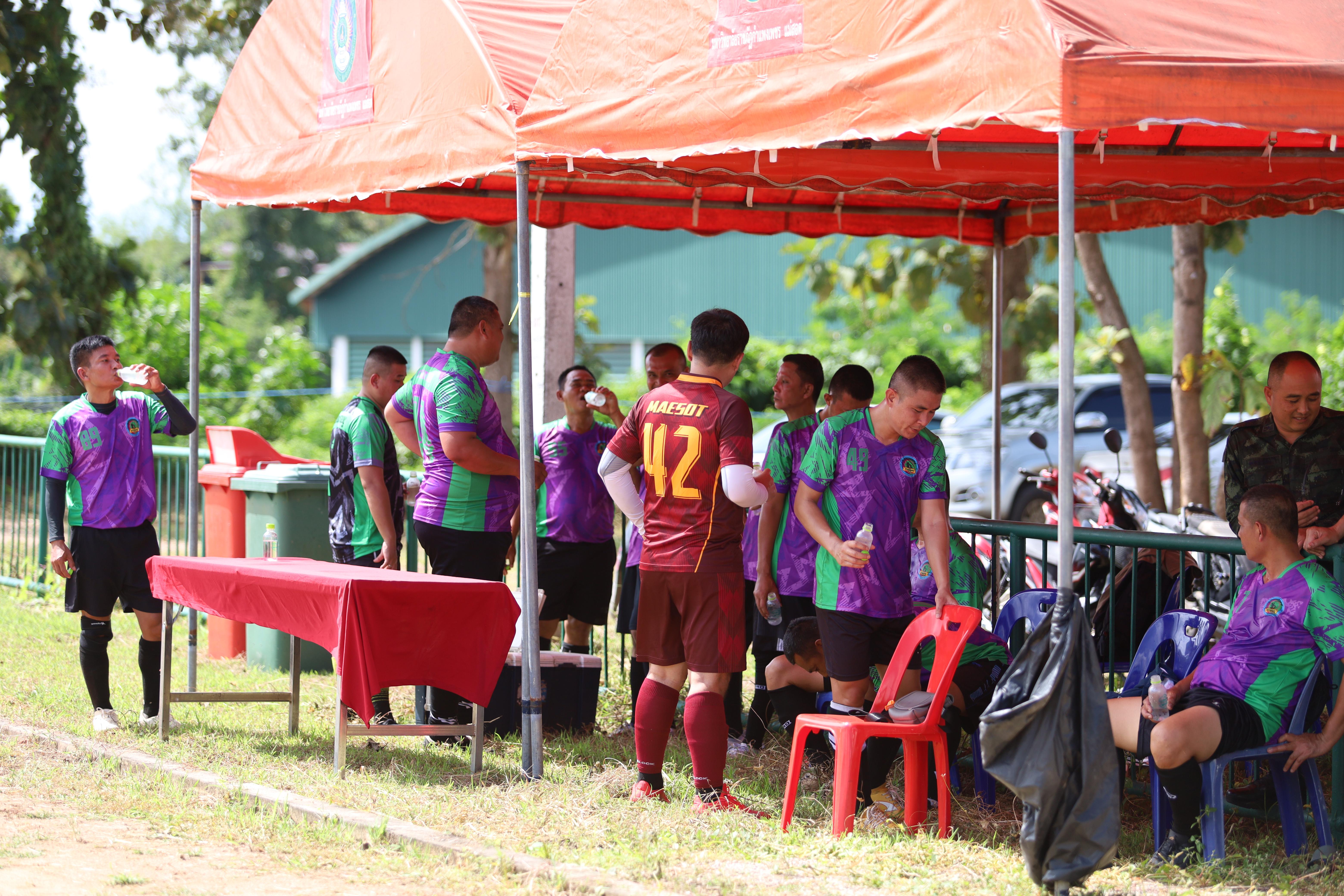 138. การแข่งขันฟุตบอล11คนหน่วยงานคู่ที่1