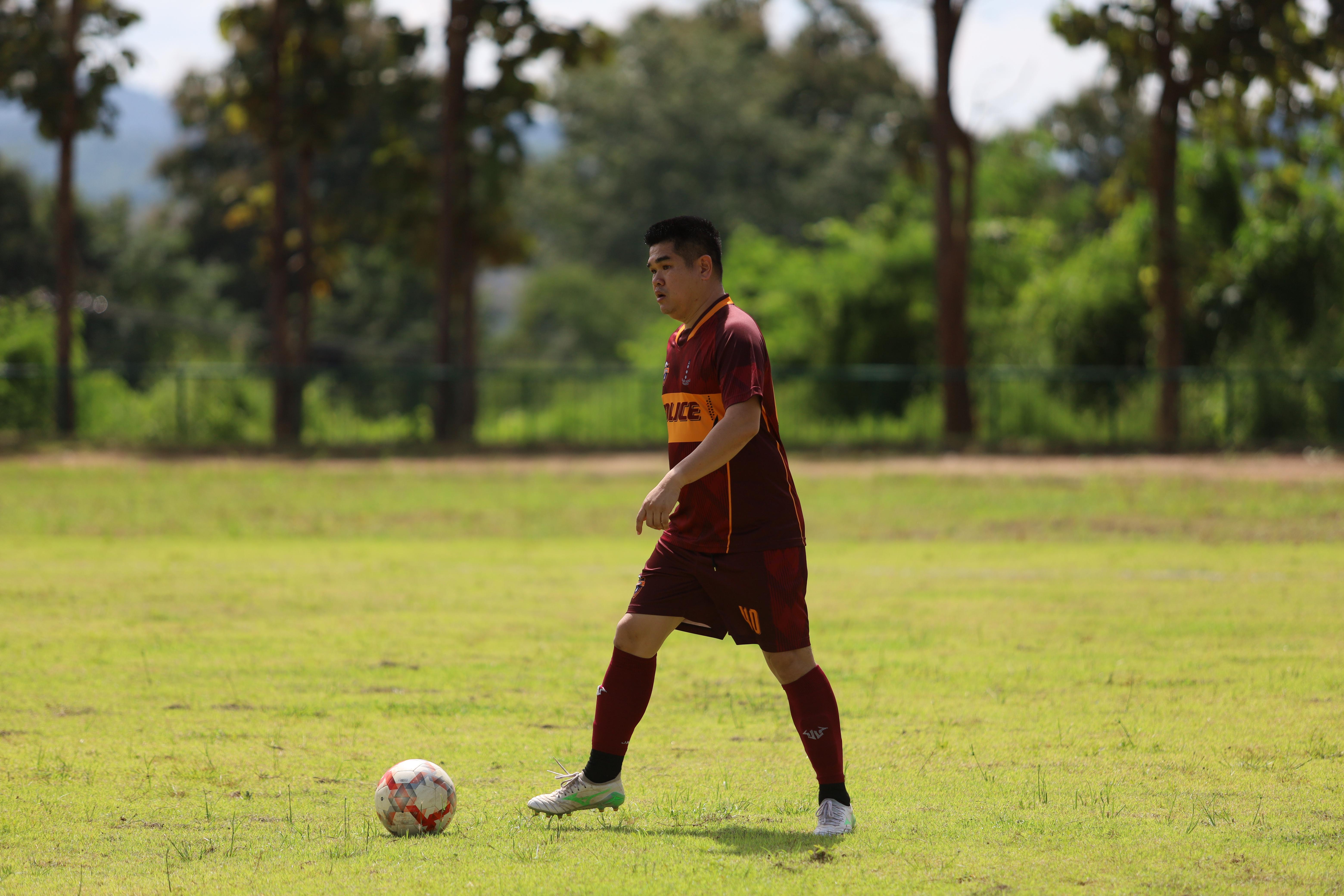 145. การแข่งขันฟุตบอล11คนหน่วยงานคู่ที่1