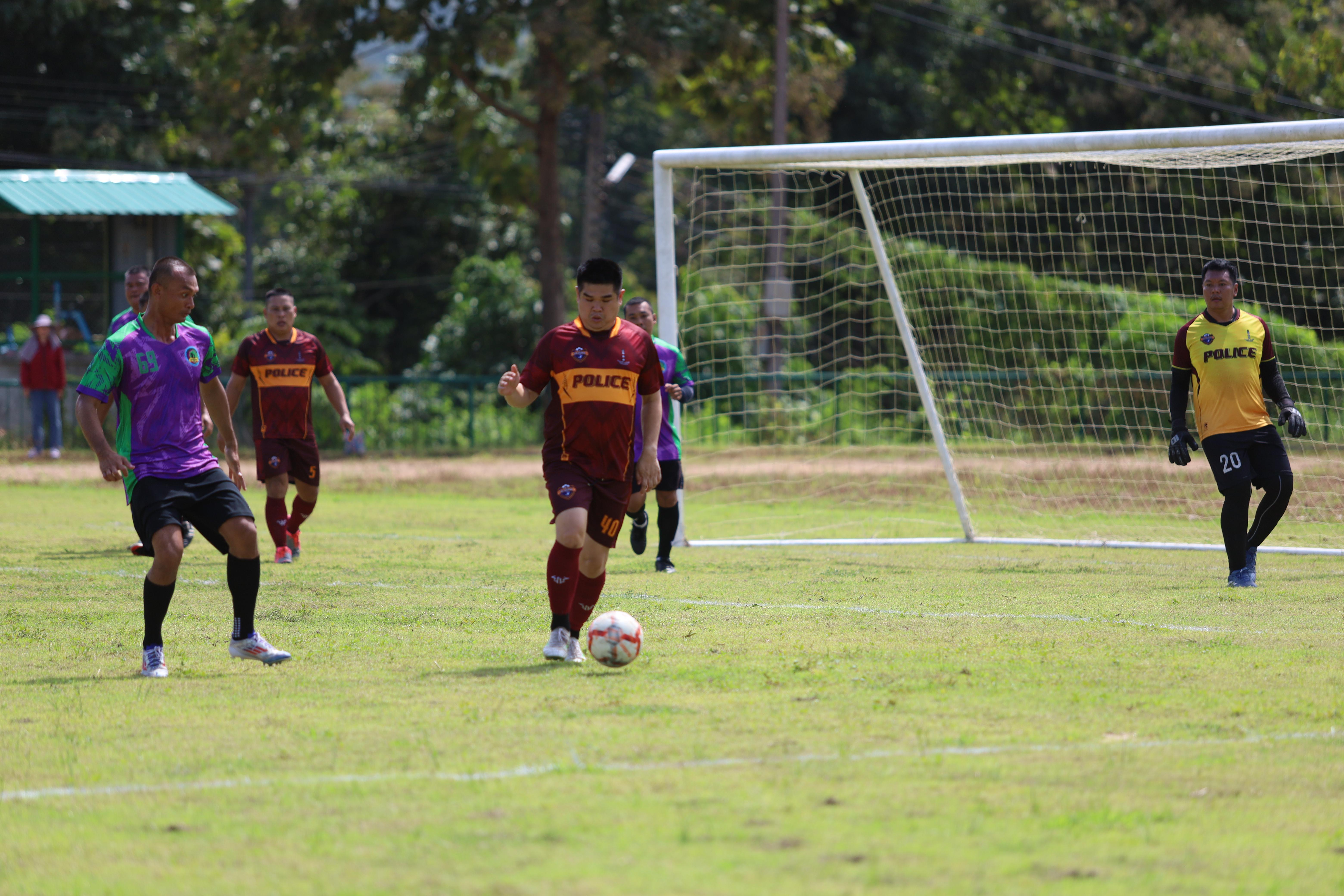 147. การแข่งขันฟุตบอล11คนหน่วยงานคู่ที่1