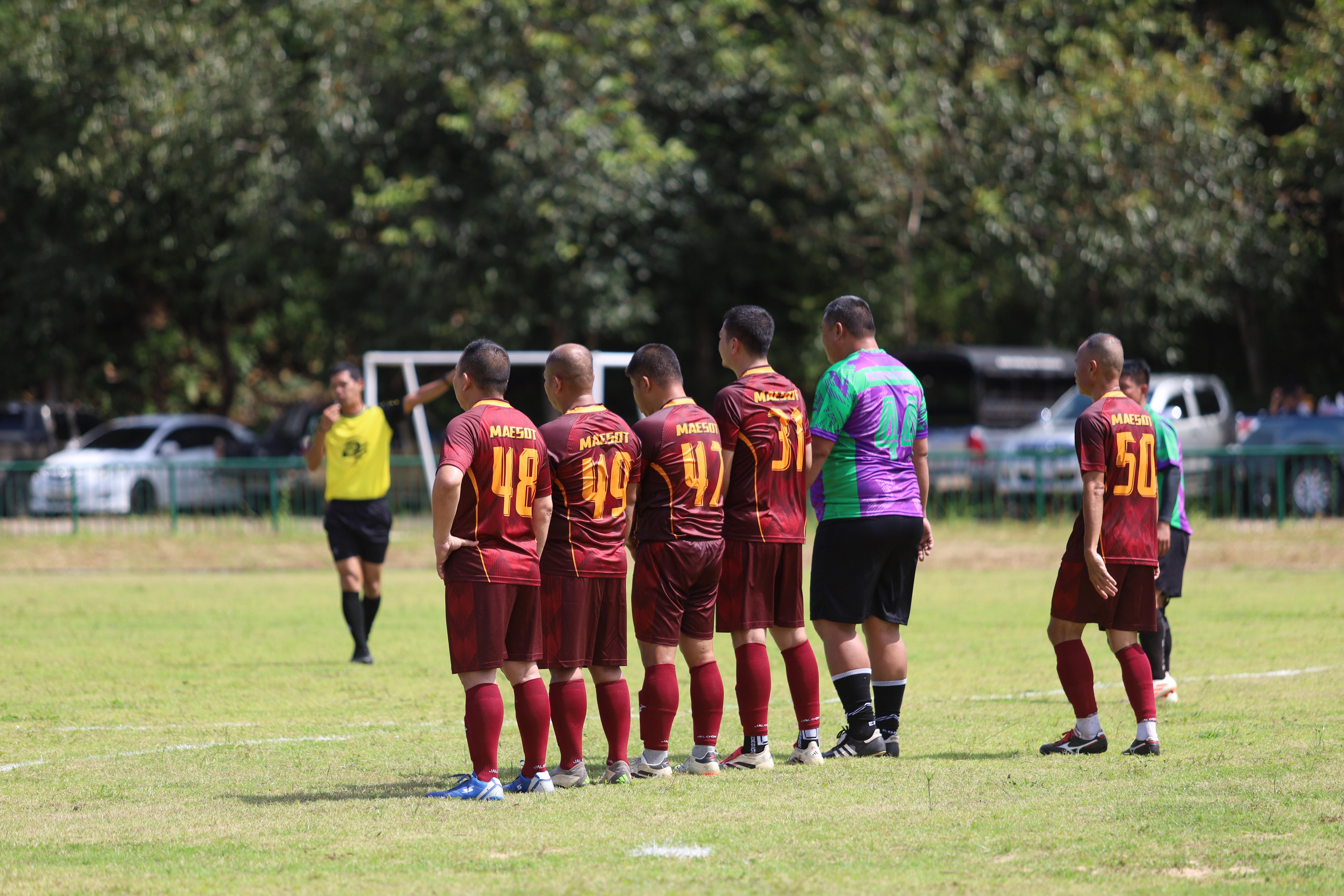 157. การแข่งขันฟุตบอล11คนหน่วยงานคู่ที่1