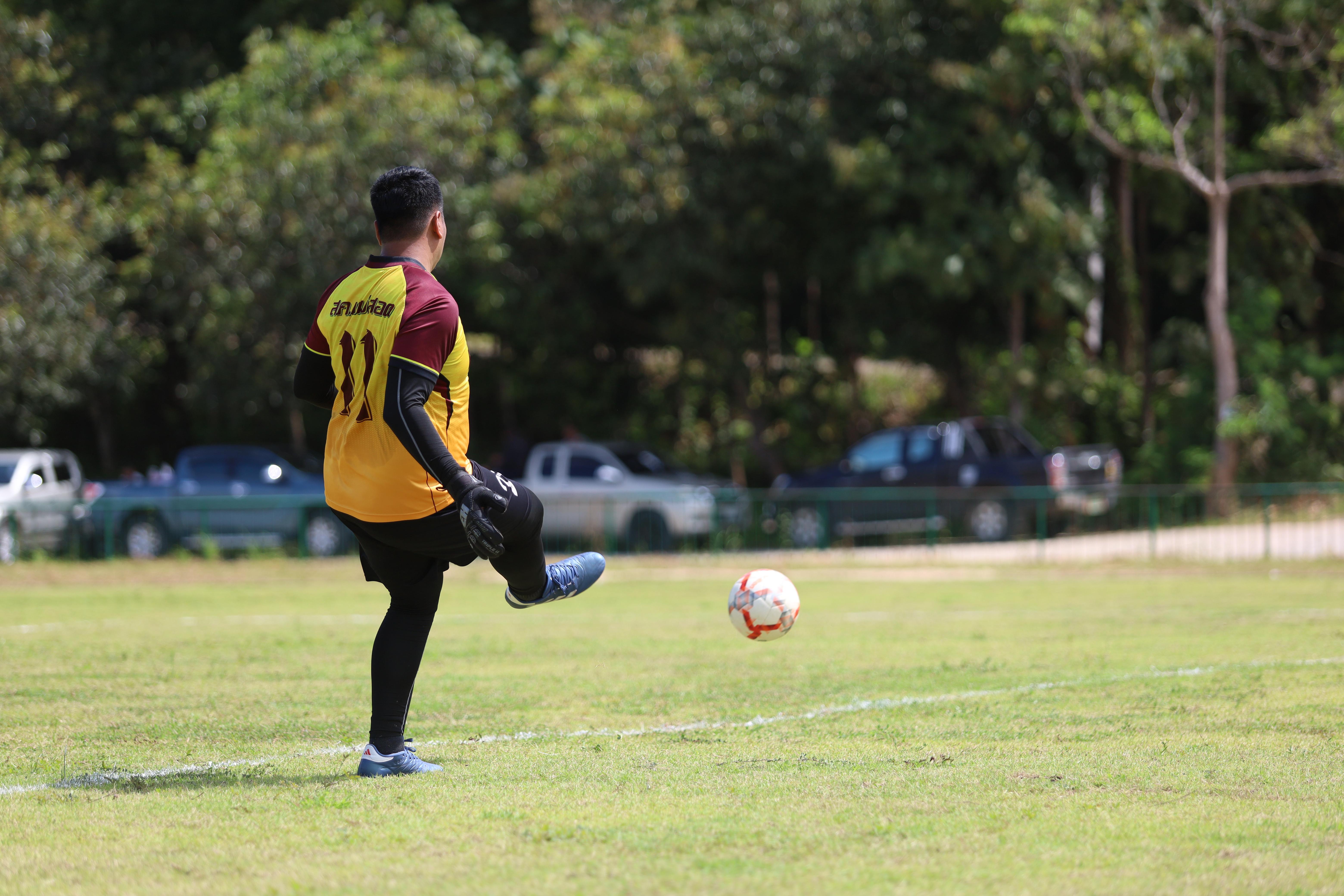 159. การแข่งขันฟุตบอล11คนหน่วยงานคู่ที่1