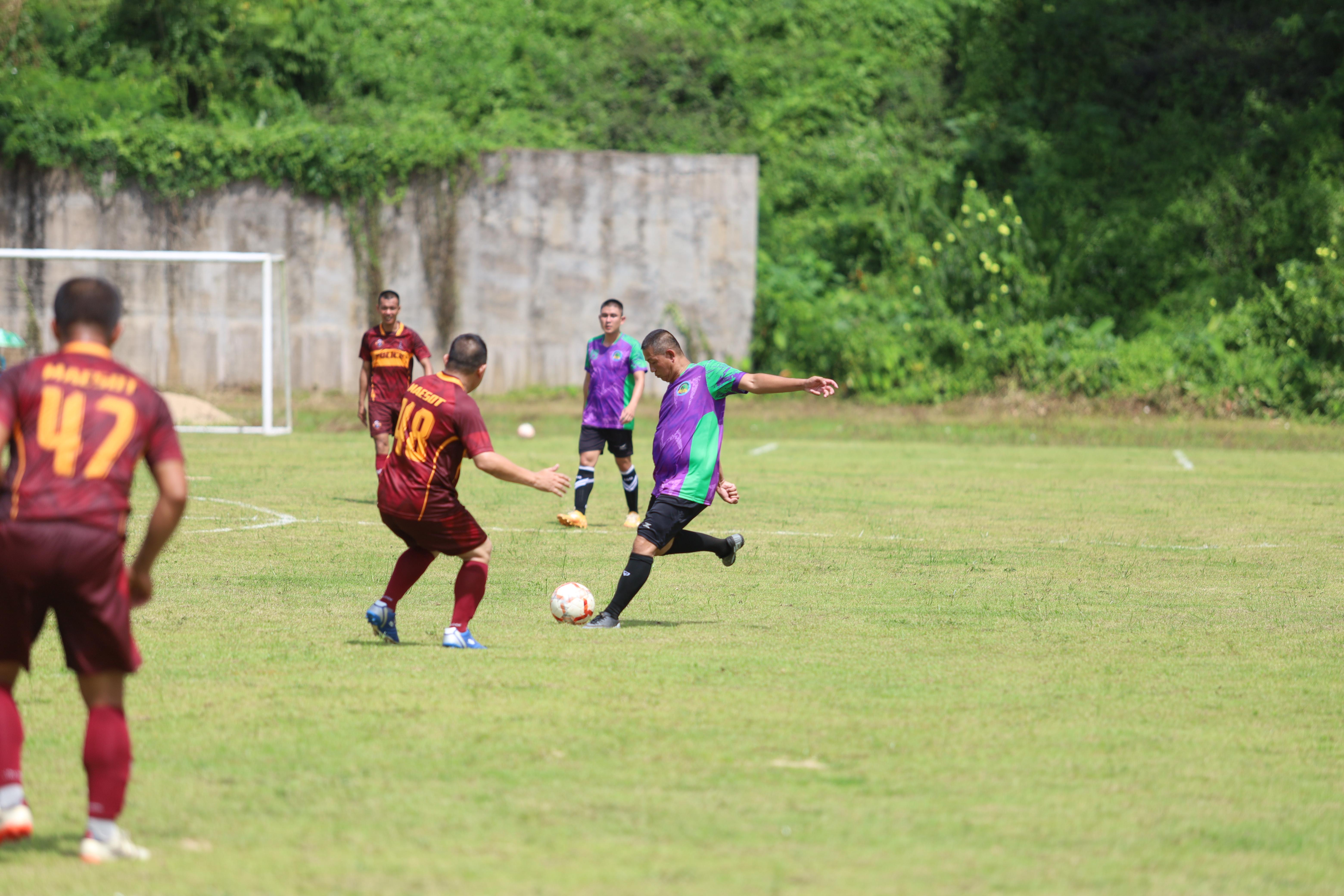 167. การแข่งขันฟุตบอล11คนหน่วยงานคู่ที่1