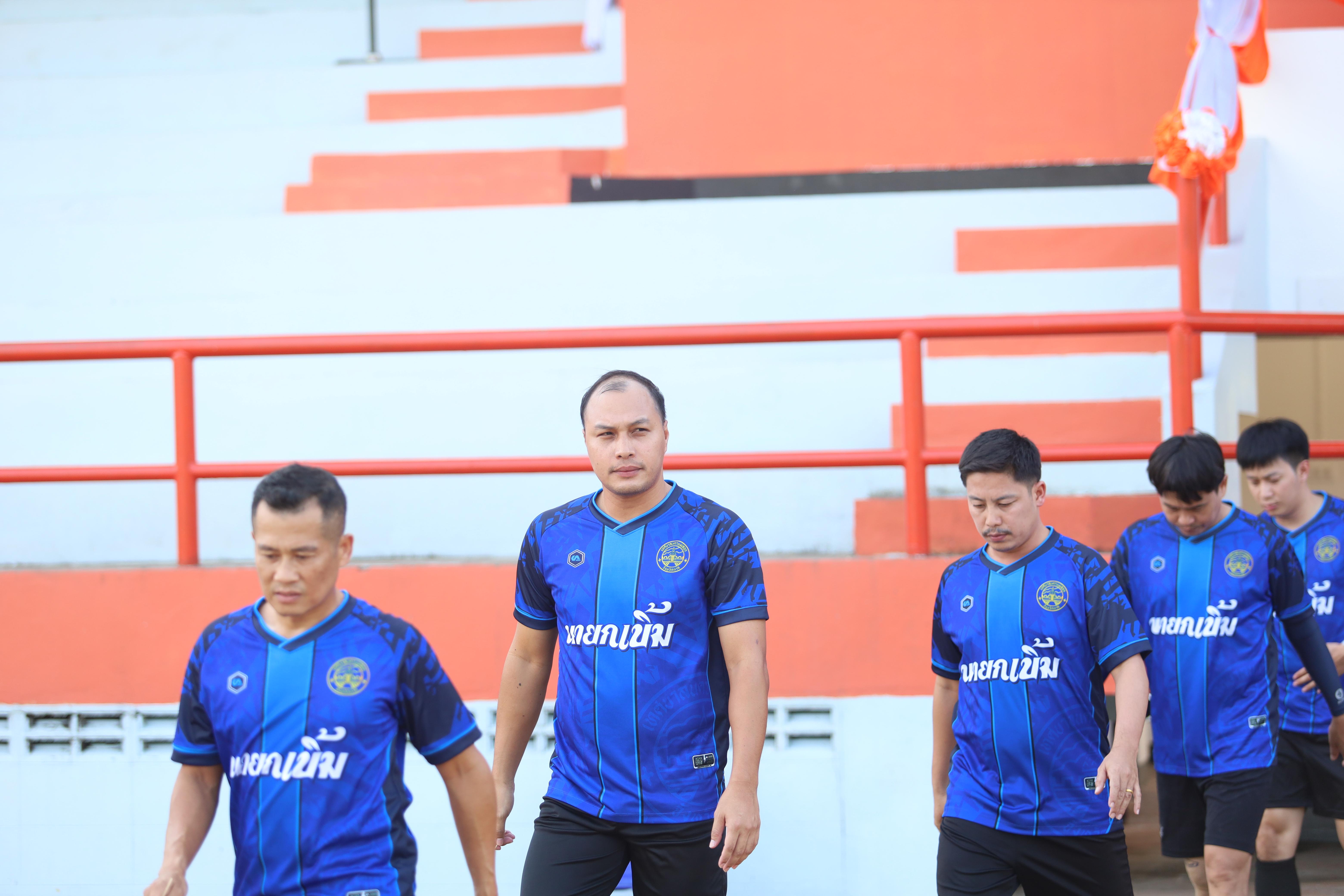 8. ฟุตบอล11คนหน่วยงาน25ปีkprums คู่ที่10 อำเภอแม่สอด 2 : 0เทศบาลนครแม่สอดแม่สอด