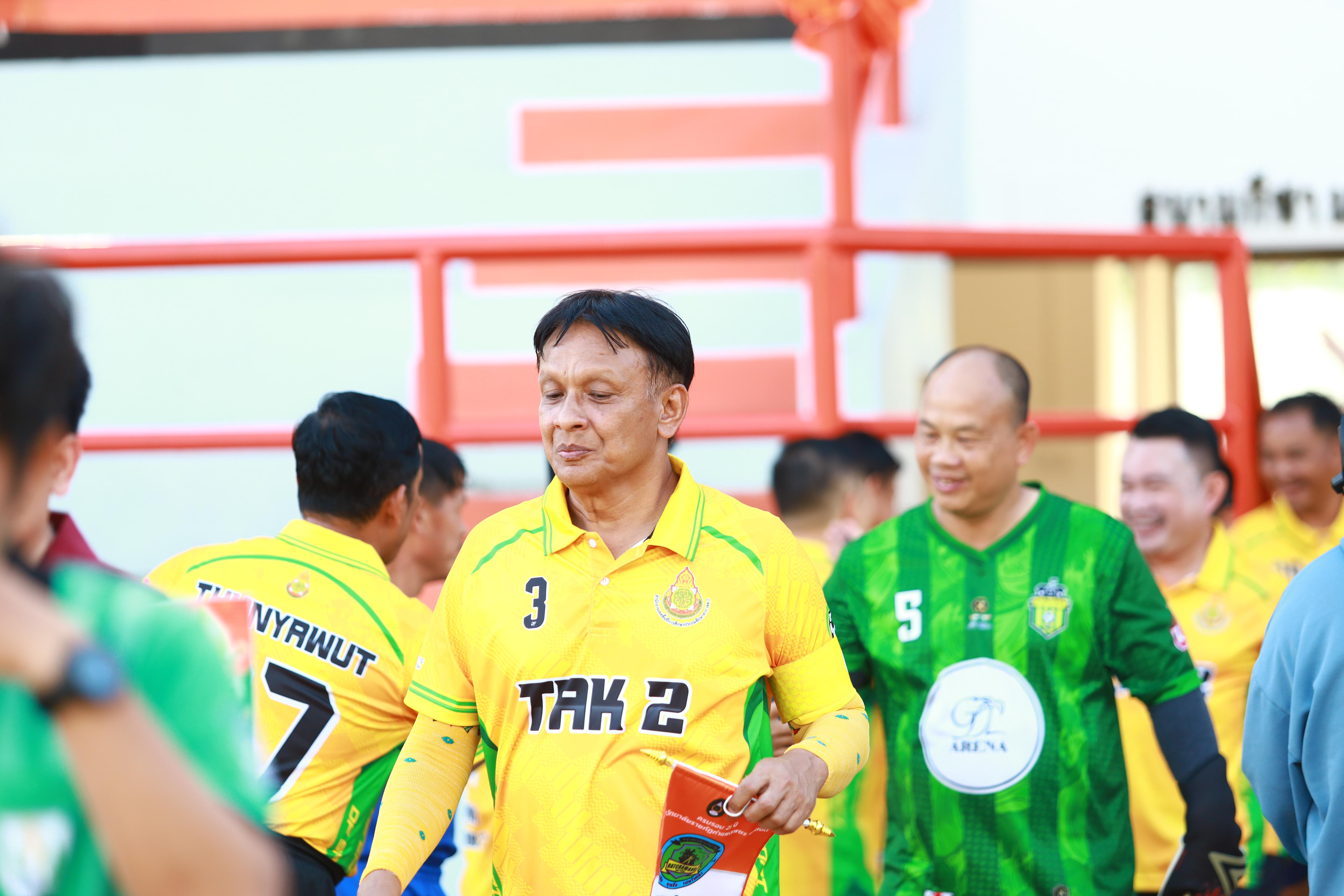 5. ฟุตบอล11คนหน่วยงาน25ปีkprums คู่ที่12