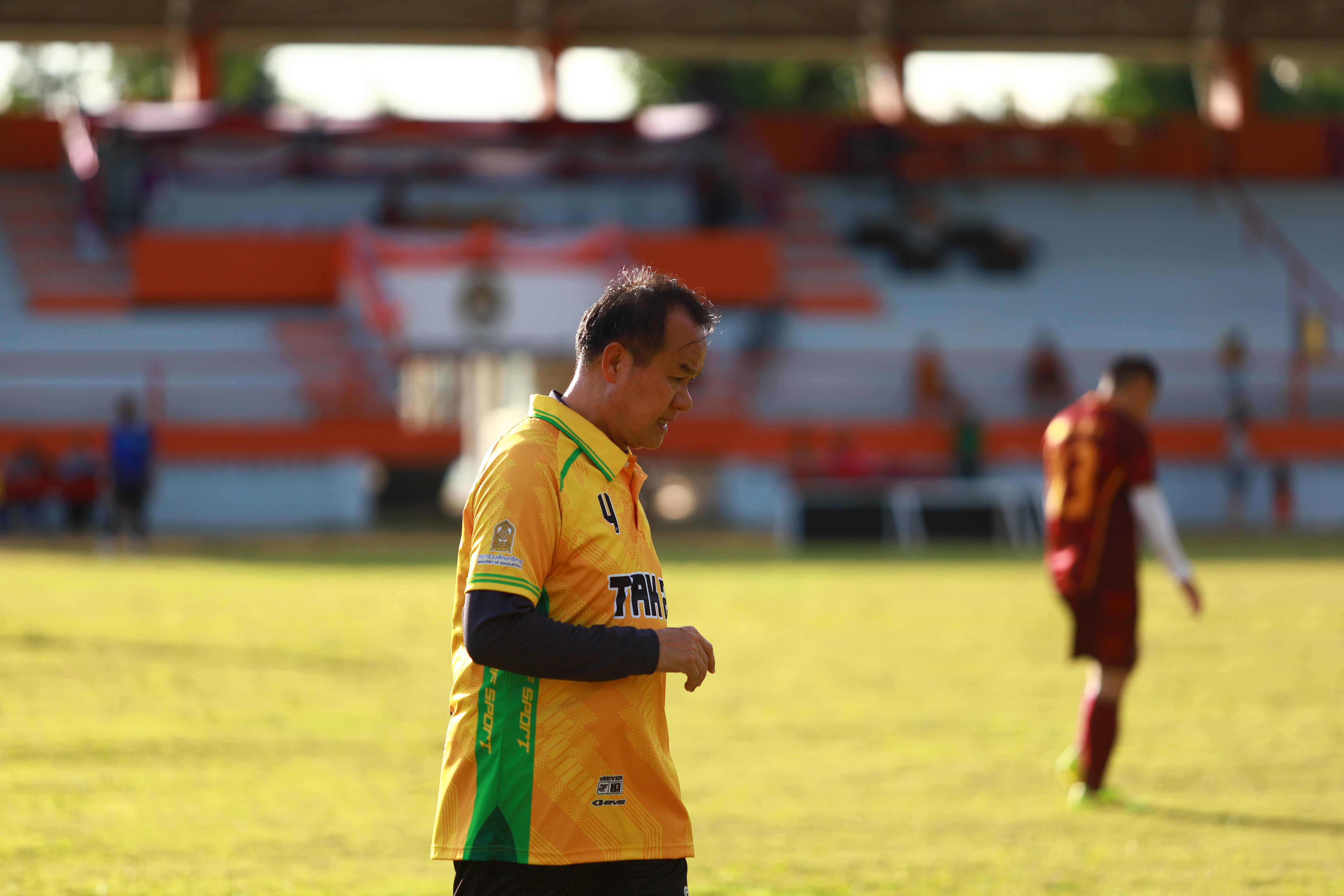 29. ฟุตบอล11คนหน่วยงาน25ปีkprums คู่ที่12