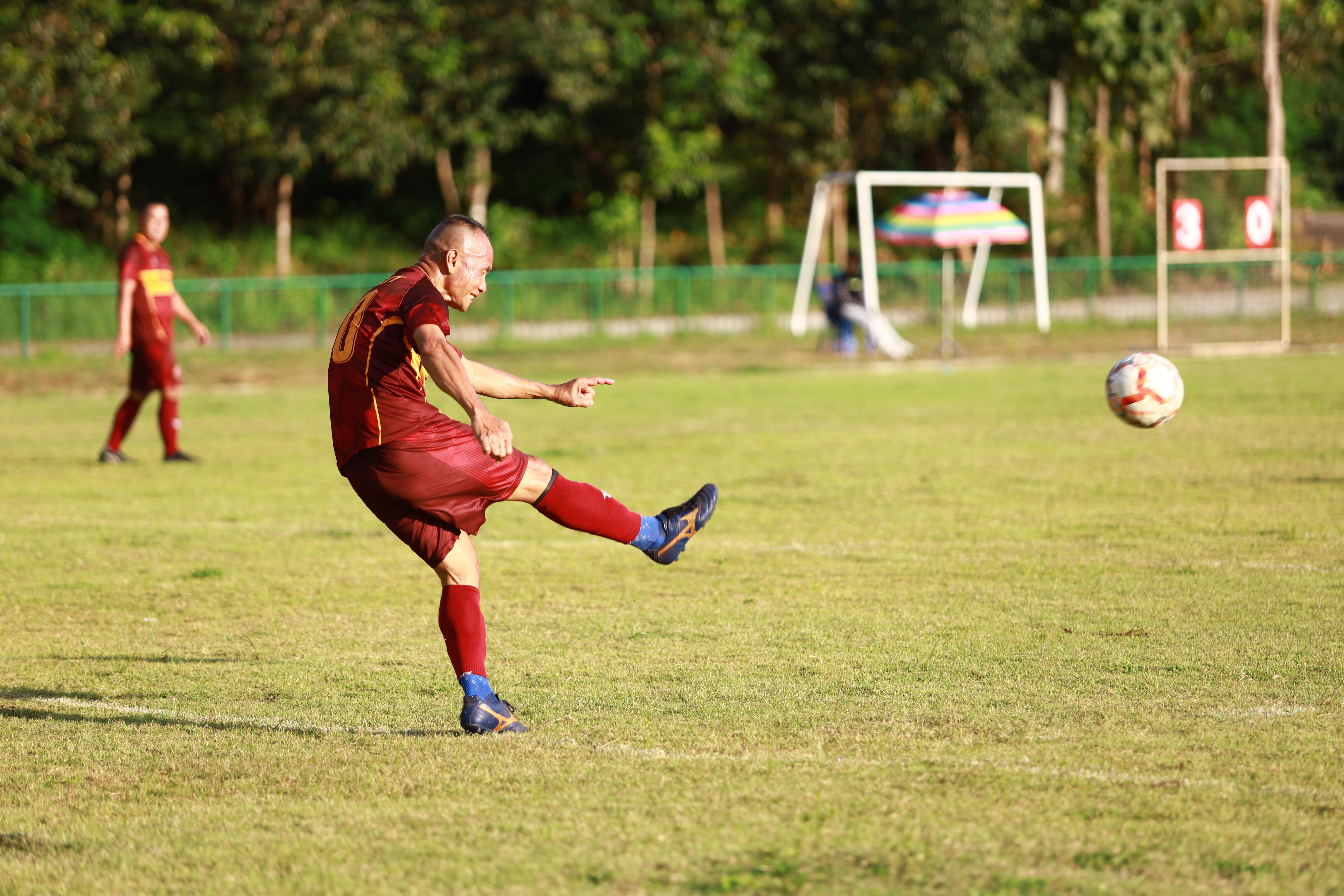 38. ฟุตบอล11คนหน่วยงาน25ปีkprums คู่ที่12