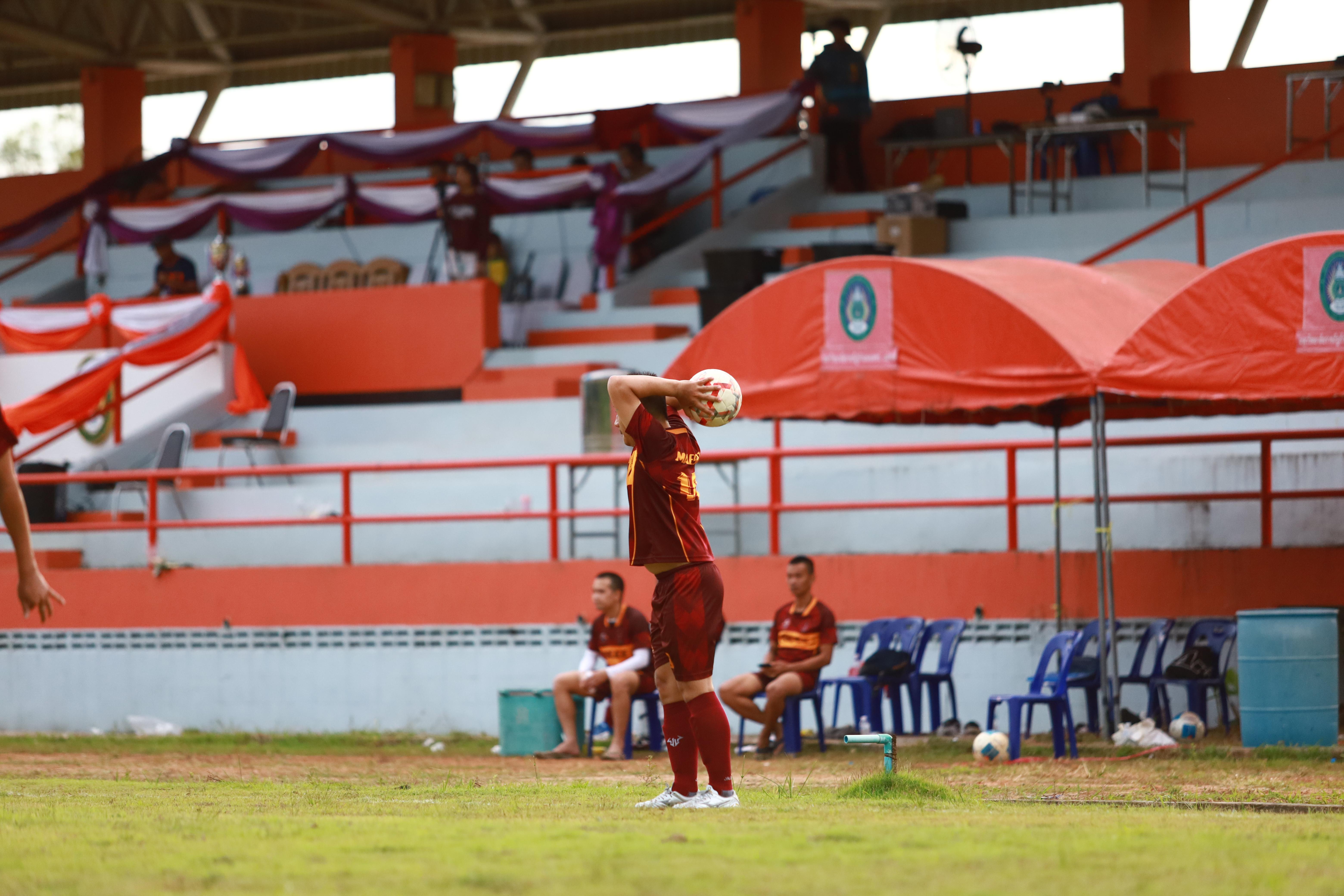 52. ฟุตบอล11คนหน่วยงาน25ปีkprums คู่ที่12