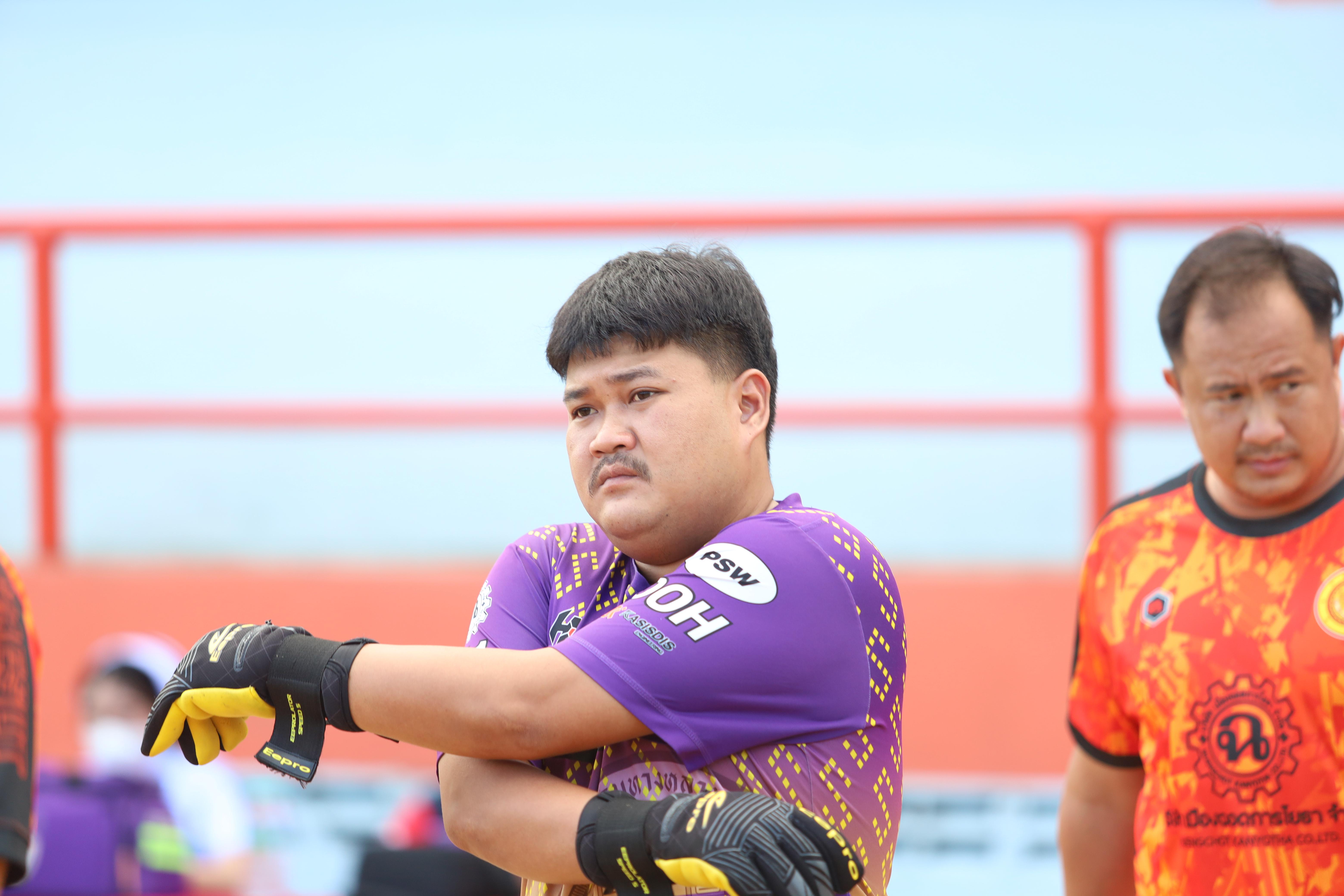 9. ฟุตบอล11คนหน่วยงาน25ปีkprums คู่ที่ 13