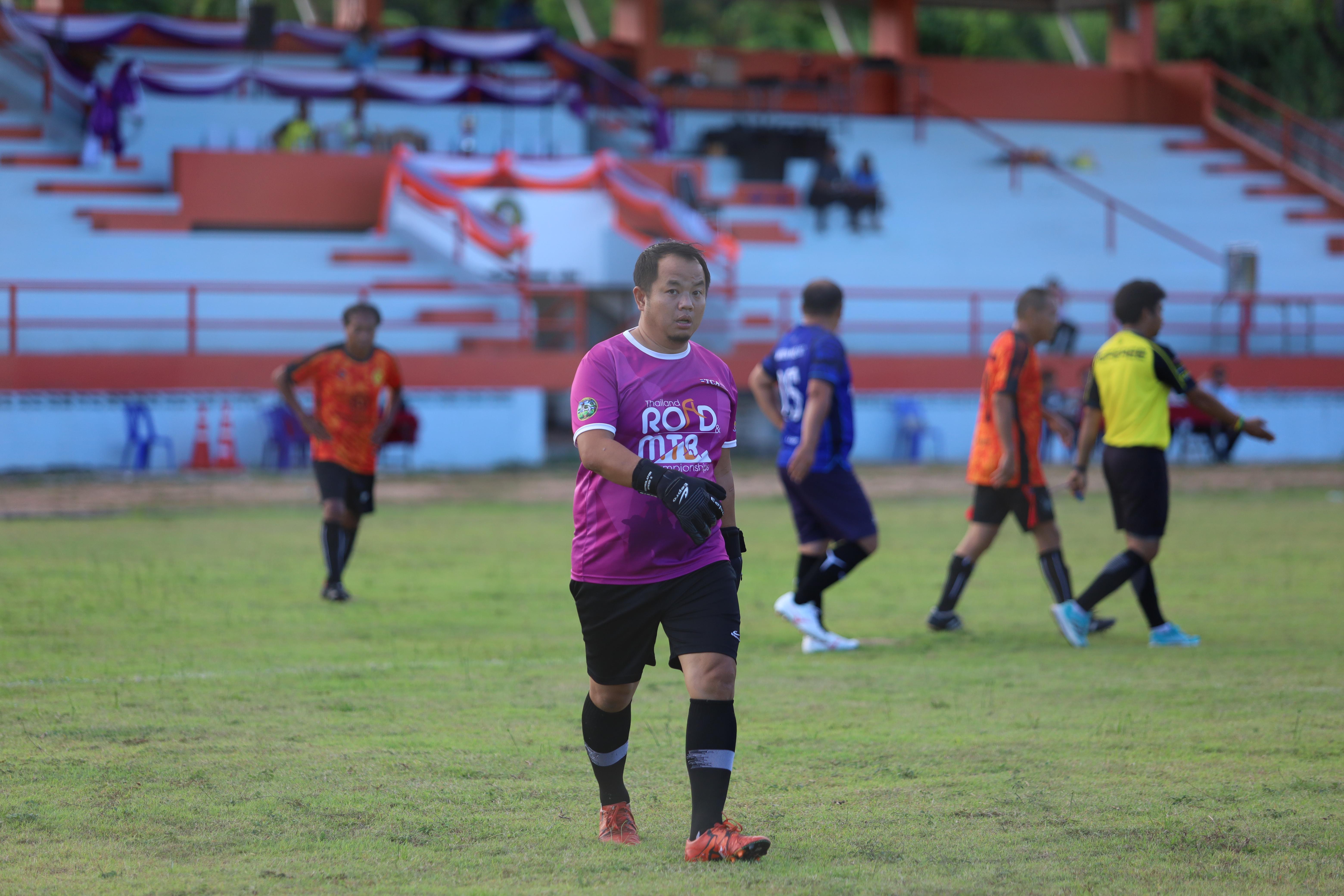 29. ฟุตบอล11คนหน่วยงาน25ปีkprums คู่ที่ 13