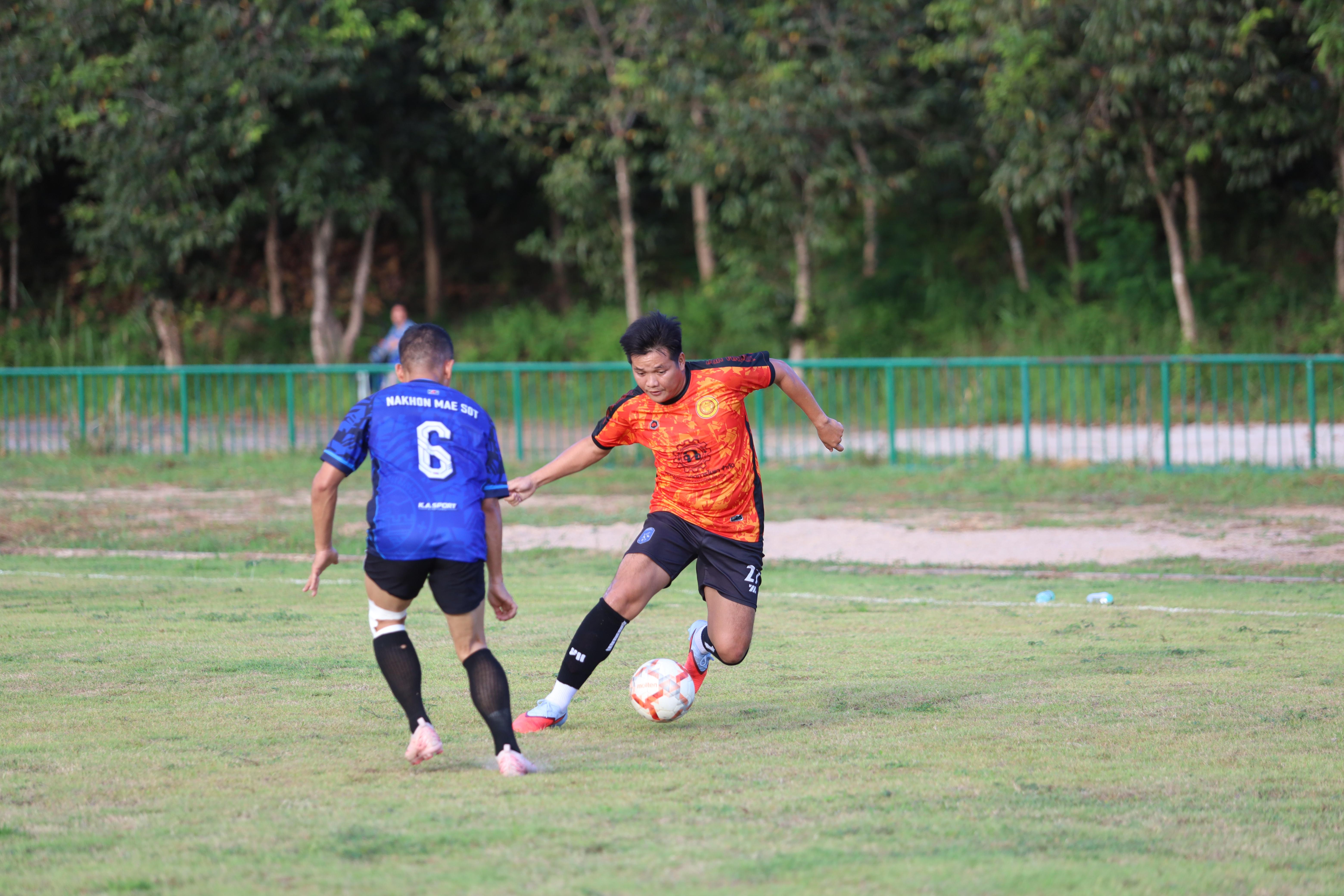 33. ฟุตบอล11คนหน่วยงาน25ปีkprums คู่ที่ 13