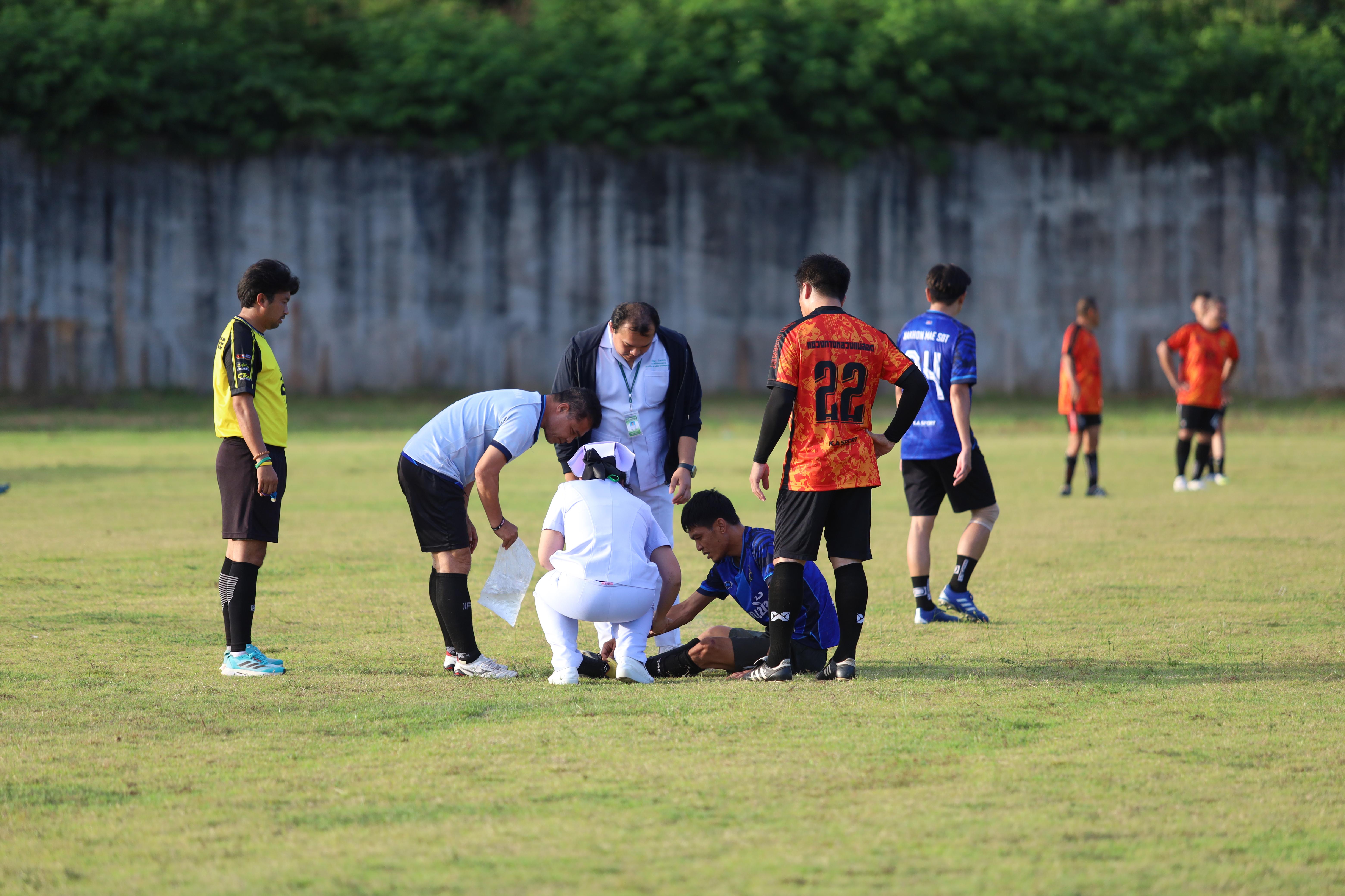 42. ฟุตบอล11คนหน่วยงาน25ปีkprums คู่ที่ 13