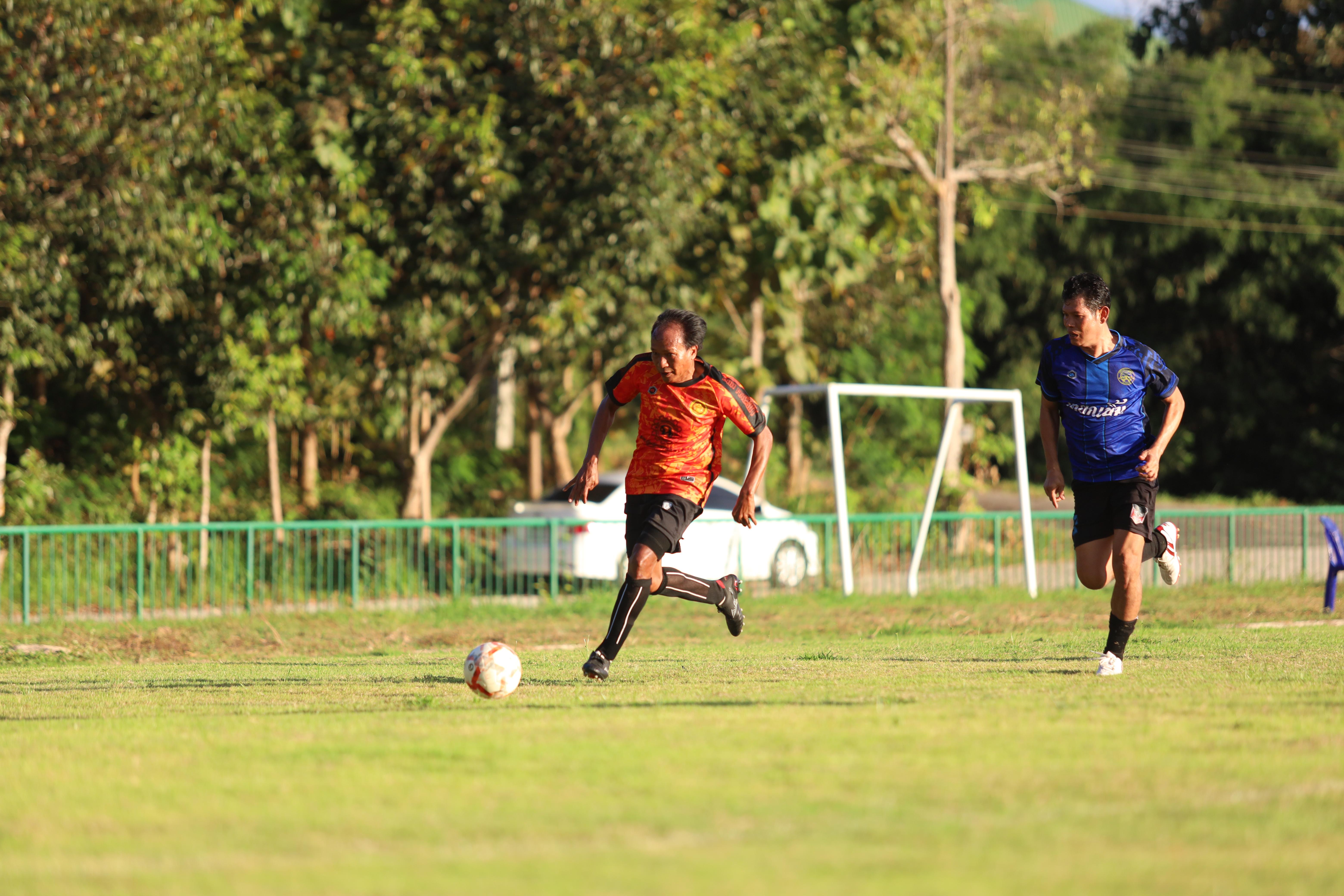 50. ฟุตบอล11คนหน่วยงาน25ปีkprums คู่ที่ 13