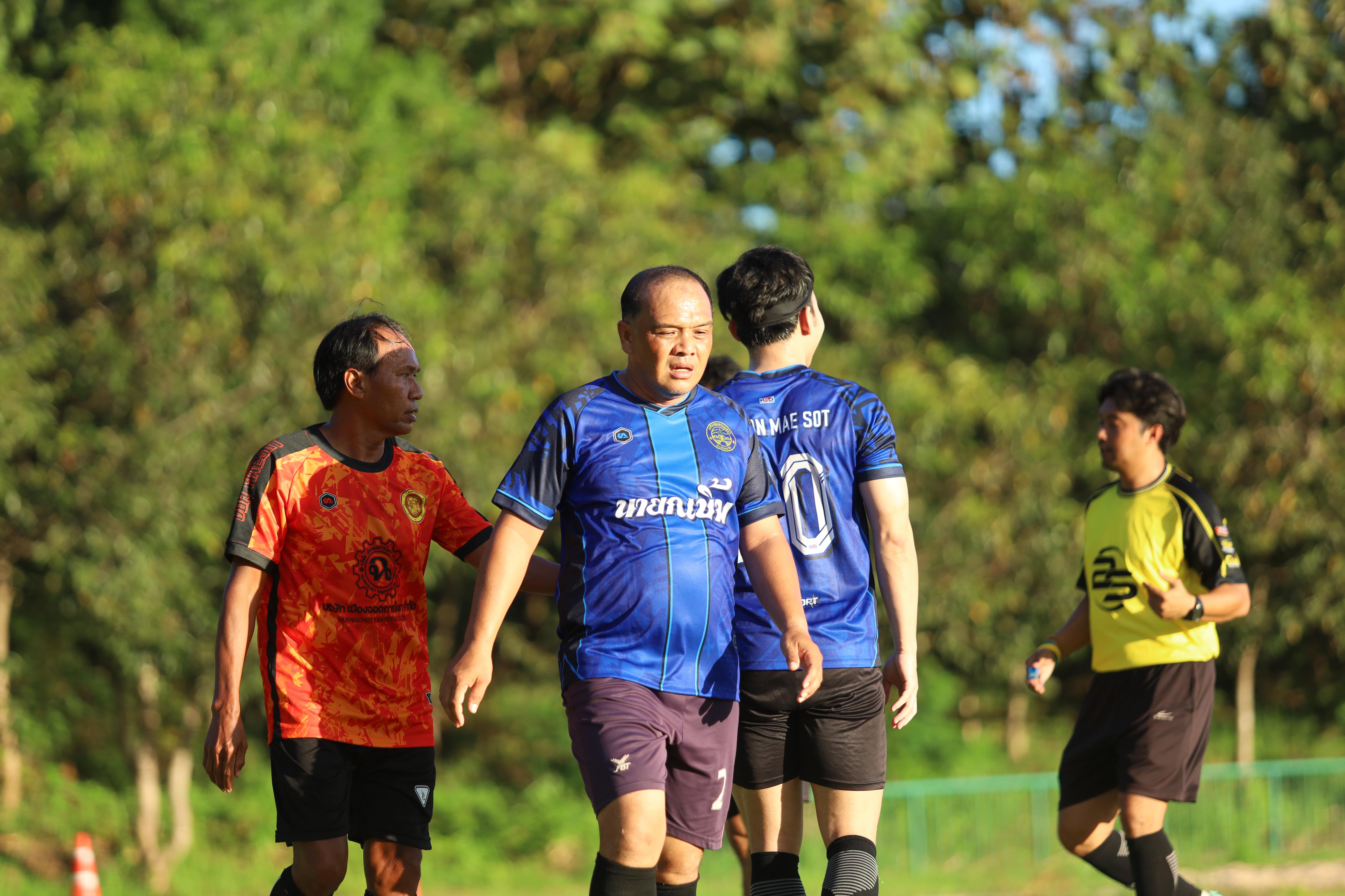 52. ฟุตบอล11คนหน่วยงาน25ปีkprums คู่ที่ 13