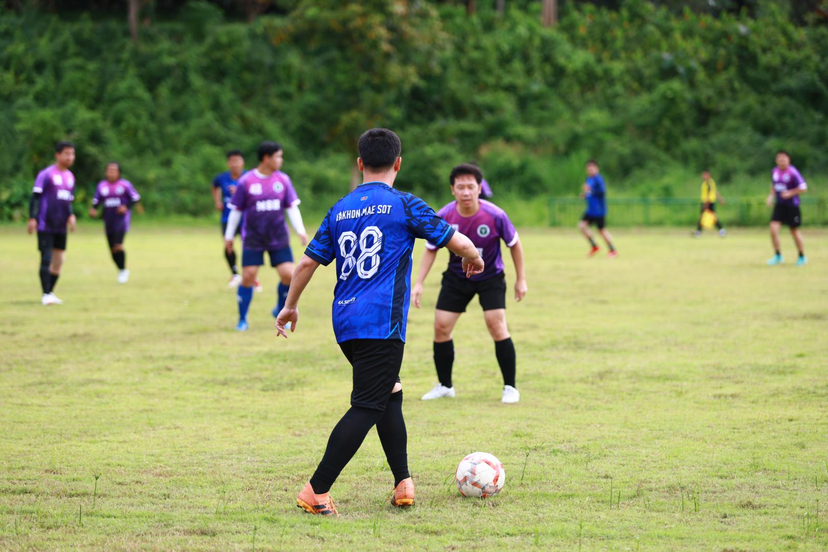 17. ฟุตบอล11คนหน่วยงาน25ปีkprums คู่ที่ 14 เทศบาลนครแม่สอด 1 : 0 โรงพยาบาลแม่สอด