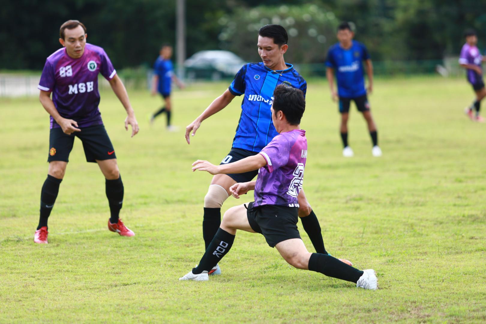 19. ฟุตบอล11คนหน่วยงาน25ปีkprums คู่ที่ 14 เทศบาลนครแม่สอด 1 : 0 โรงพยาบาลแม่สอด