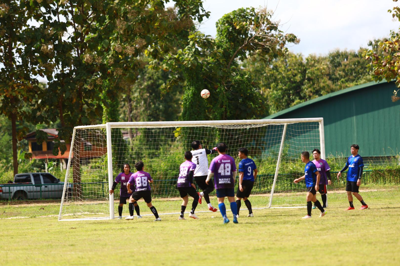 32. ฟุตบอล11คนหน่วยงาน25ปีkprums คู่ที่ 14 เทศบาลนครแม่สอด 1 : 0 โรงพยาบาลแม่สอด