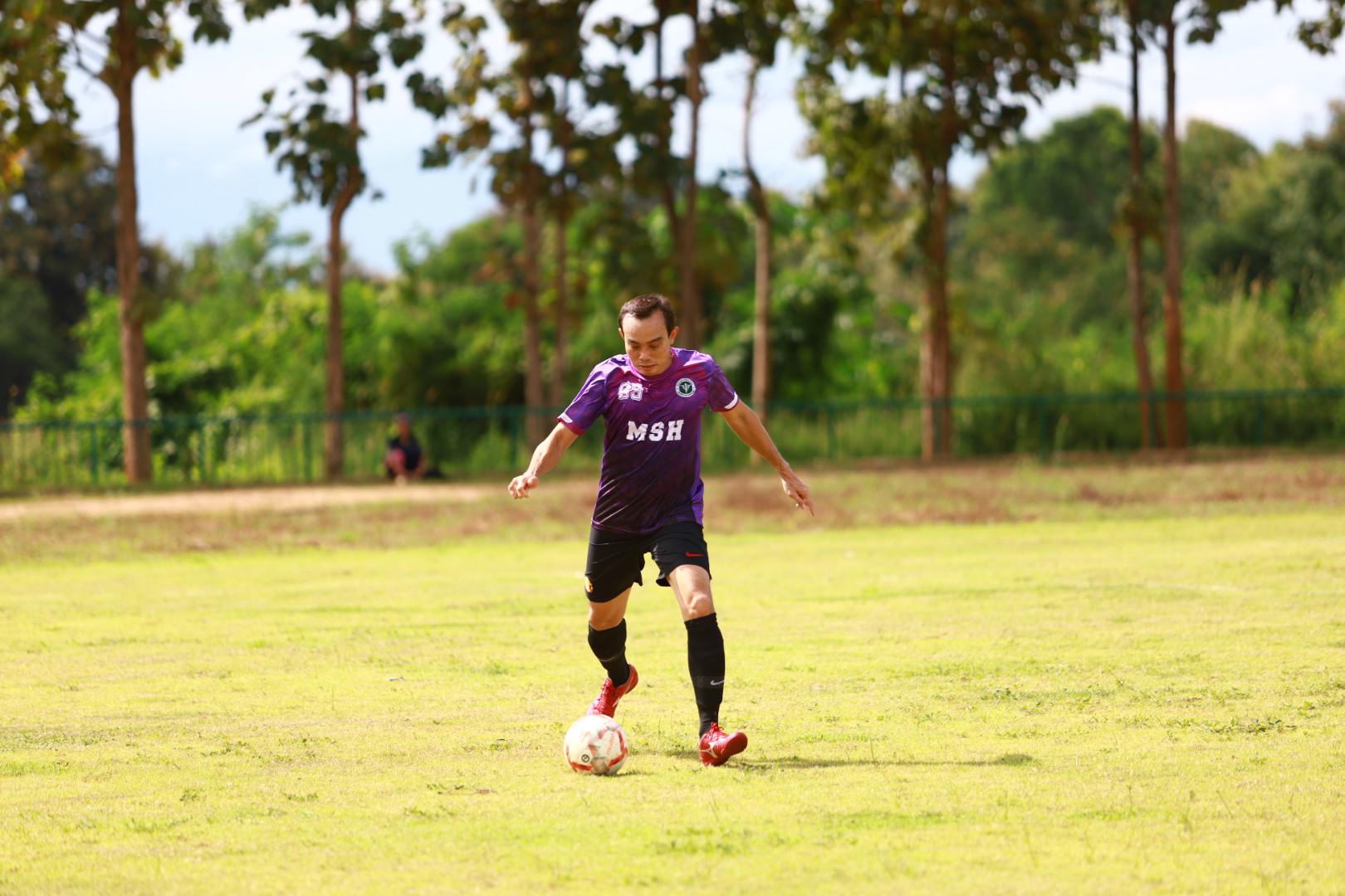 33. ฟุตบอล11คนหน่วยงาน25ปีkprums คู่ที่ 14 เทศบาลนครแม่สอด 1 : 0 โรงพยาบาลแม่สอด