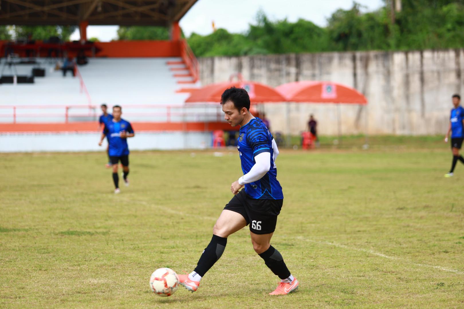 34. ฟุตบอล11คนหน่วยงาน25ปีkprums คู่ที่ 14 เทศบาลนครแม่สอด 1 : 0 โรงพยาบาลแม่สอด