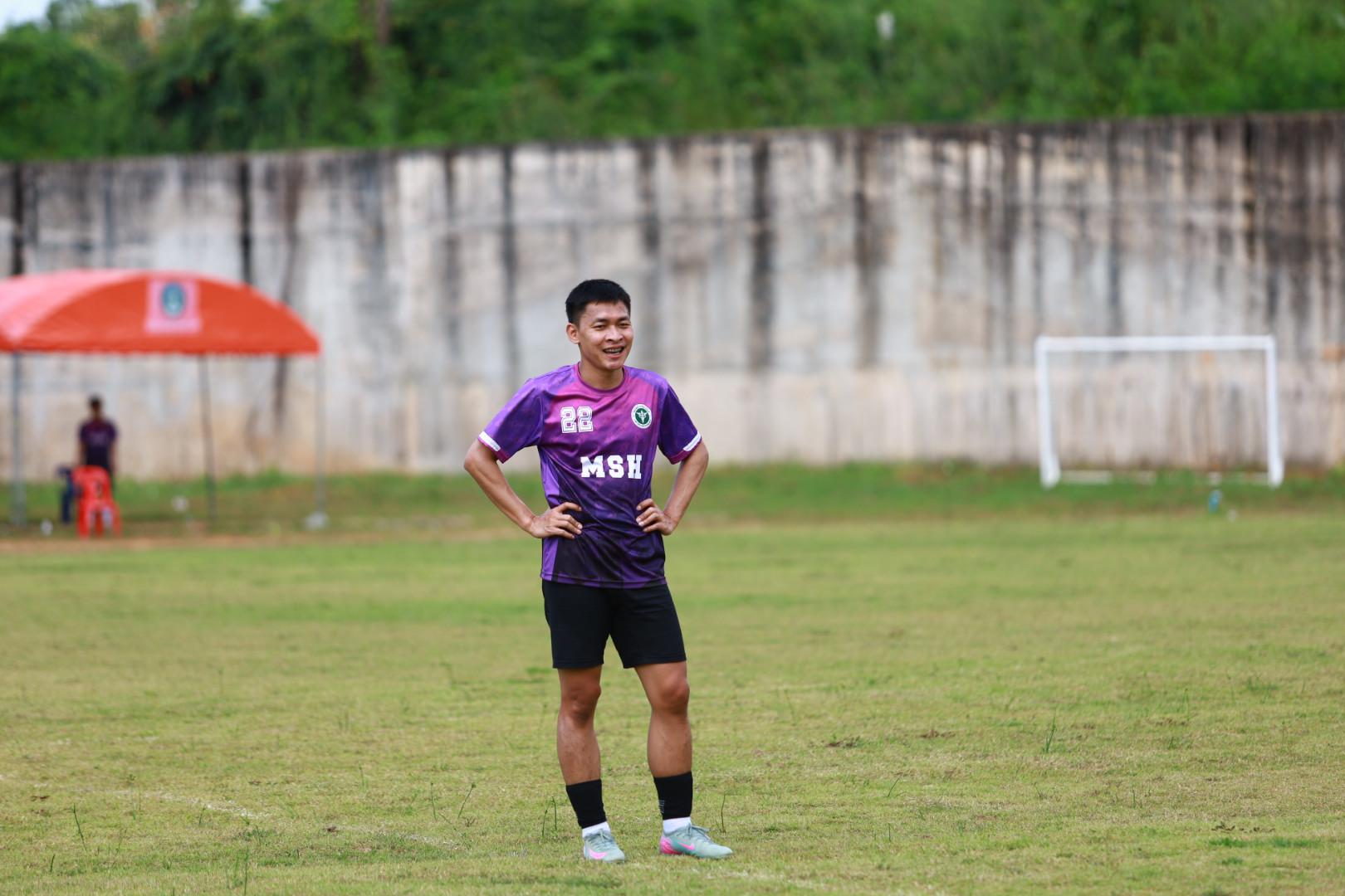 38. ฟุตบอล11คนหน่วยงาน25ปีkprums คู่ที่ 14 เทศบาลนครแม่สอด 1 : 0 โรงพยาบาลแม่สอด