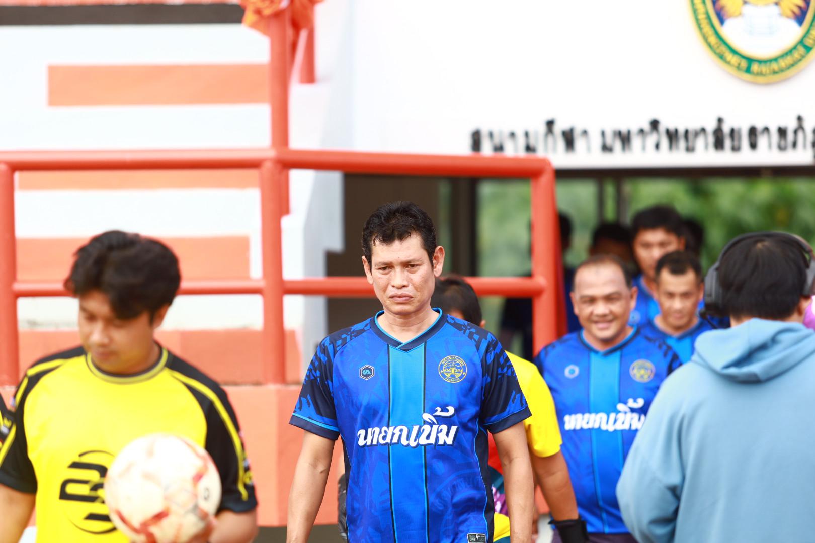 3. ฟุตบอล11คนหน่วยงาน25ปีkprums เทศบาลนครแม่สอด 1 : 0 โรงพยาบาลแม่สอด