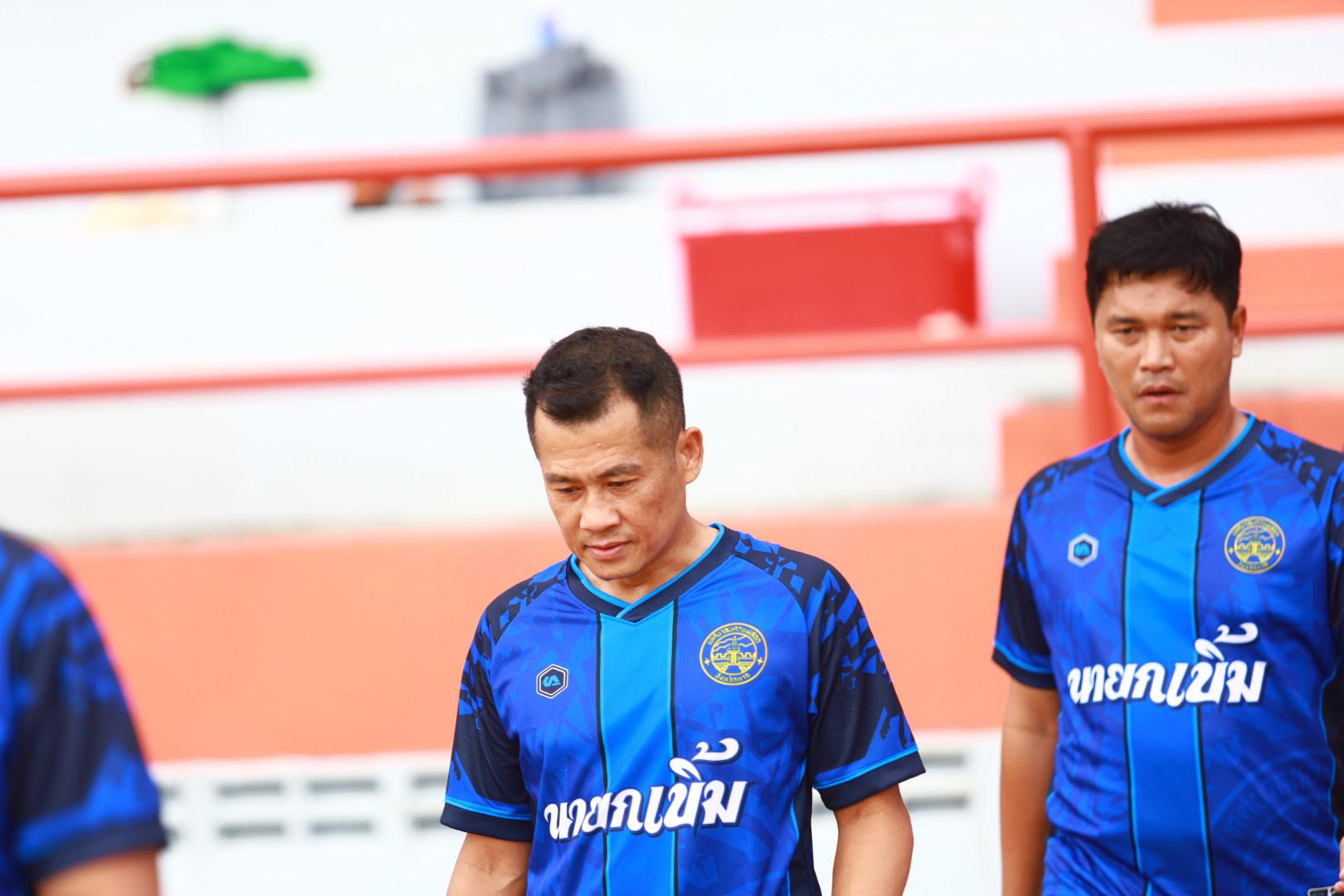 ฟุตบอล11คนหน่วยงาน25ปีkprums คู่ที่ 14 เทศบาลนครแม่สอด 1 : 0 โรงพยาบาลแม่สอด