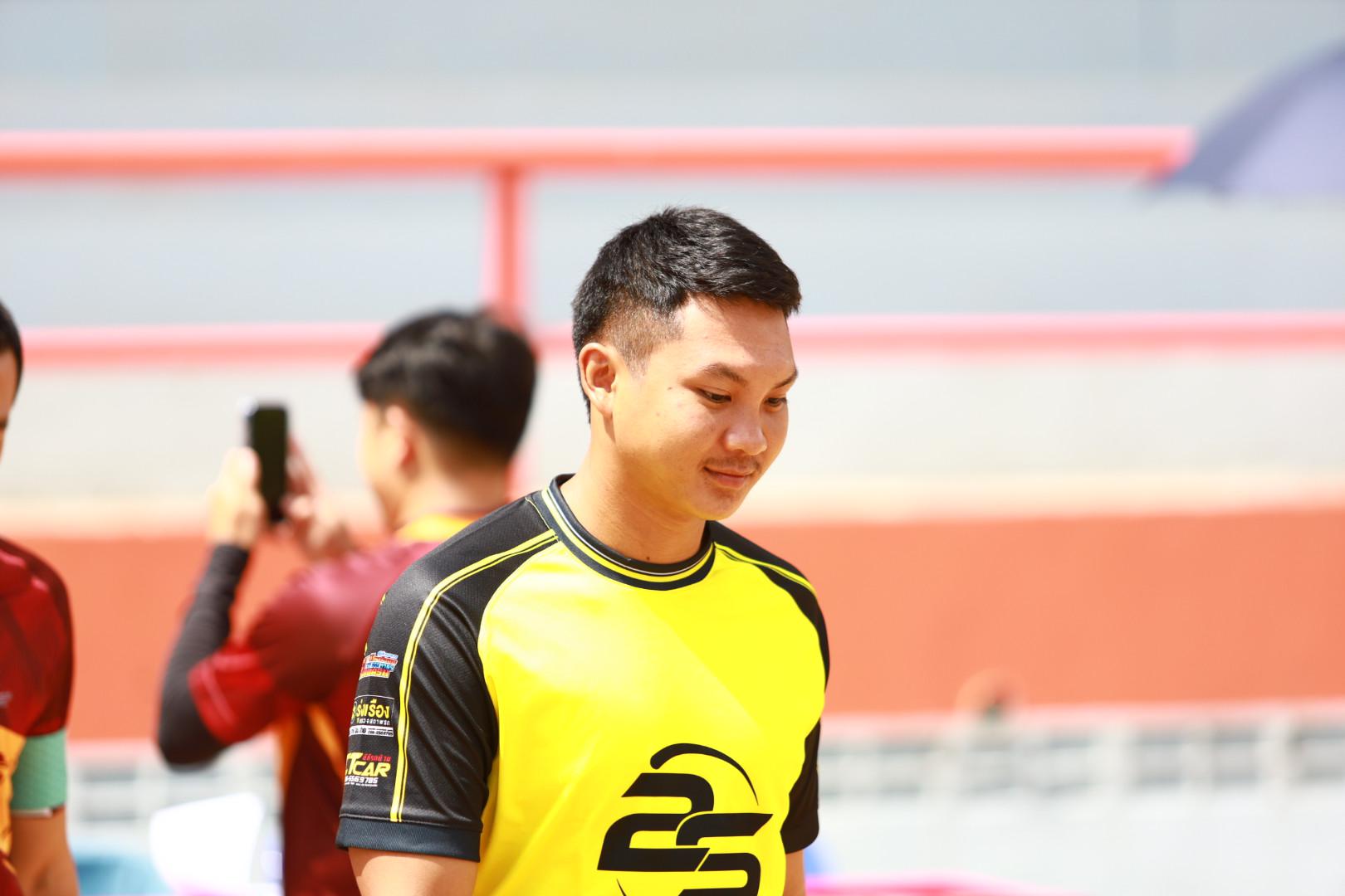 3. ฟุตบอล11คนหน่วยงาน25ปีkprums สถานีตำรวจภูธรแม่สอด 3 : 1 อำเภอแม่สอด