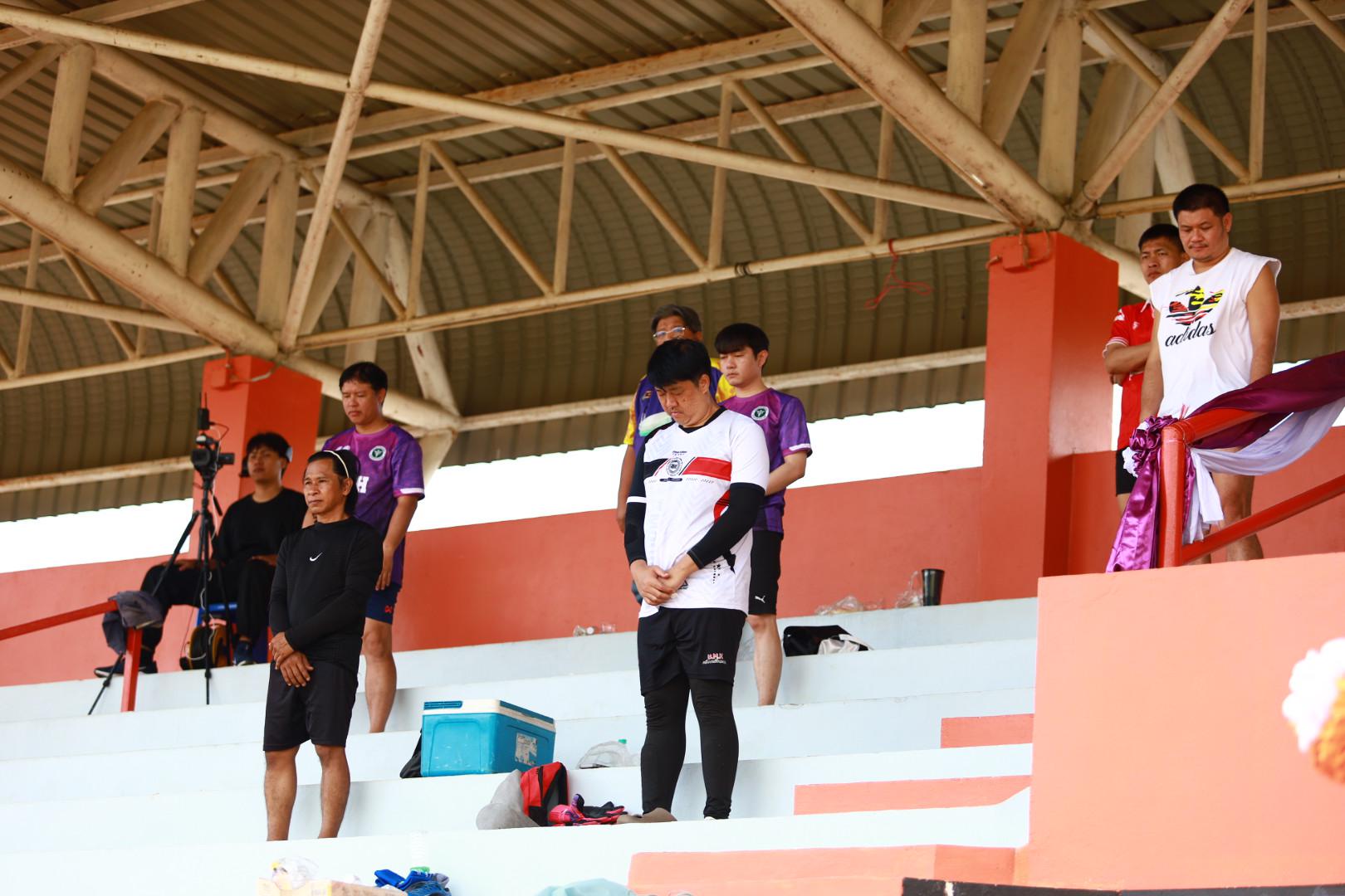 18. ฟุตบอล11คนหน่วยงาน25ปีkprums คู่ที่ 15 สถานีตำรวจภูธรแม่สอด 3 : 1 อำเภอแม่สอด