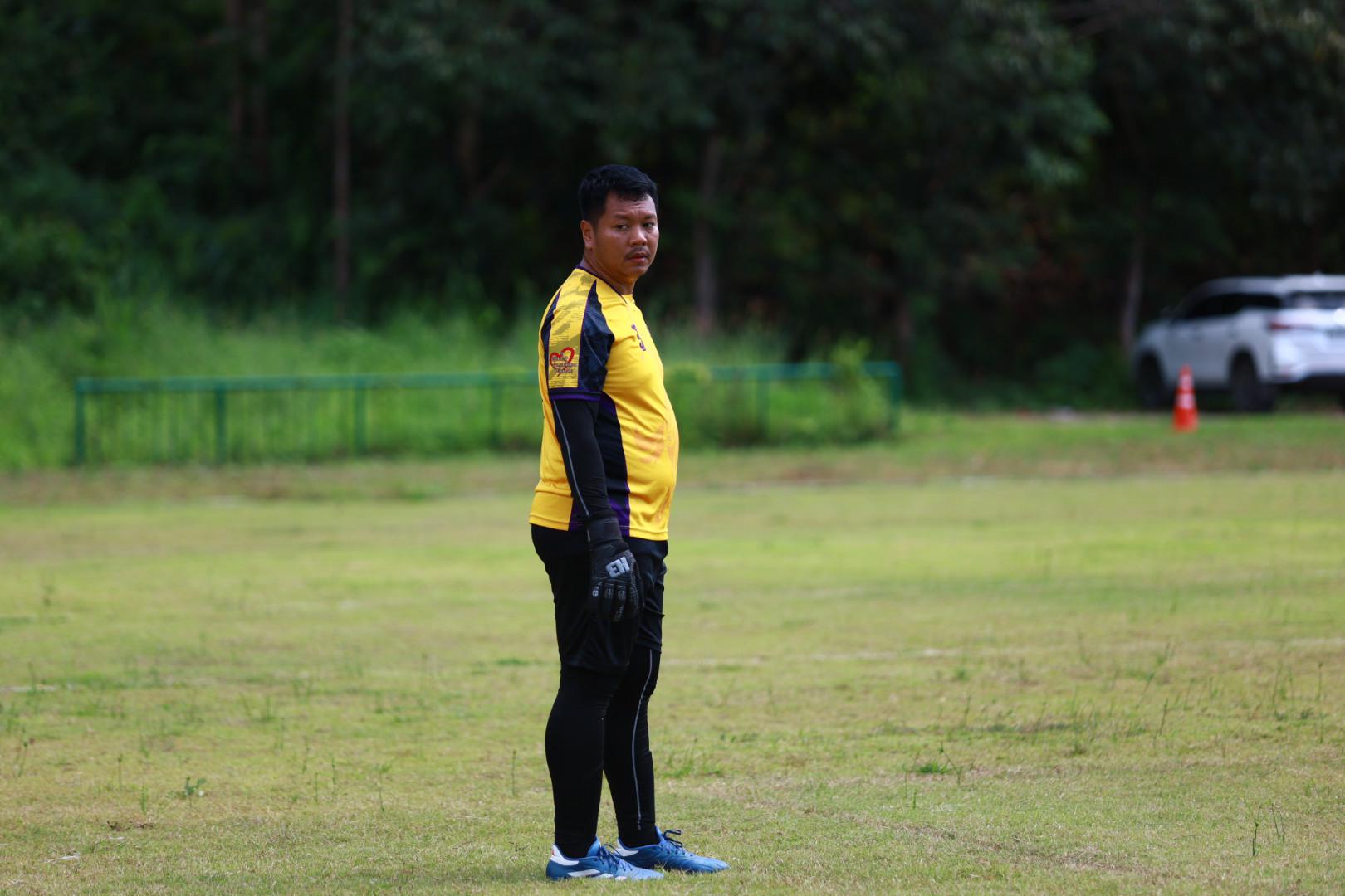 30. ฟุตบอล11คนหน่วยงาน25ปีkprums คู่ที่ 15 สถานีตำรวจภูธรแม่สอด 3 : 1 อำเภอแม่สอด