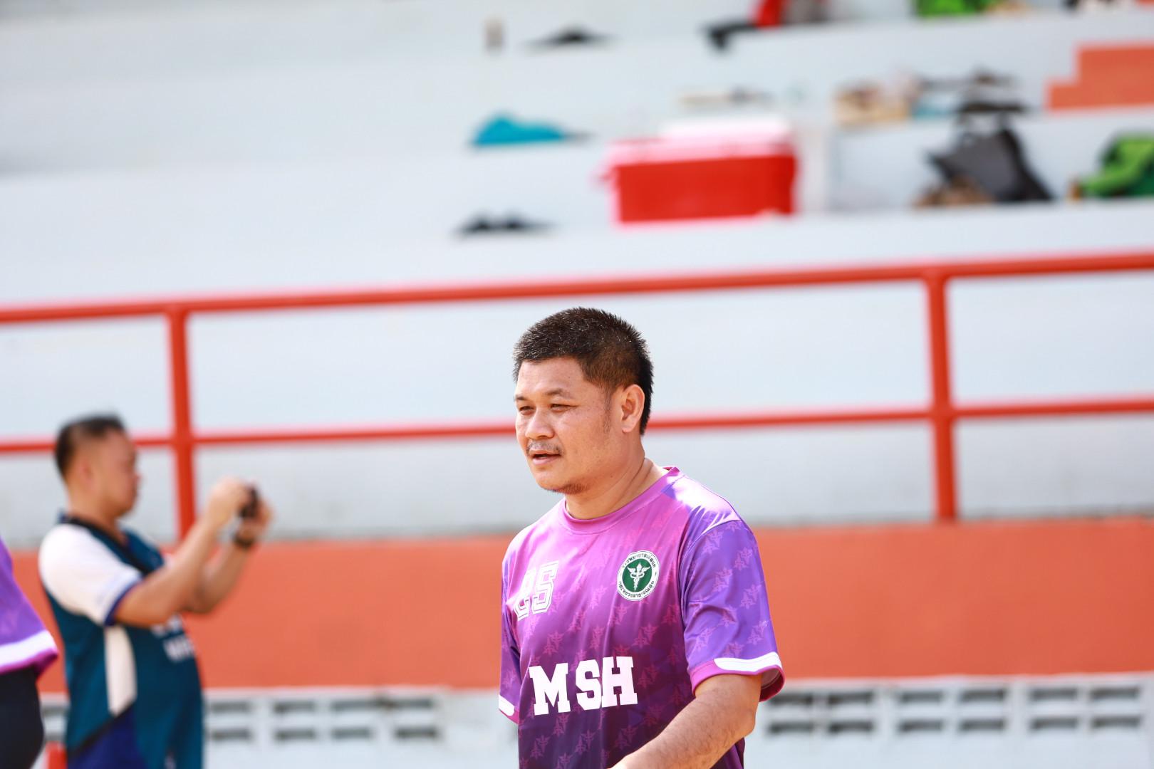 7. ฟุตบอล11คนหน่วยงาน25ปีkprums คู่ชิงรองอันดับ 3 โรงพยาบาลแม่สอด 2 : 0 อำเภอแม่สอด