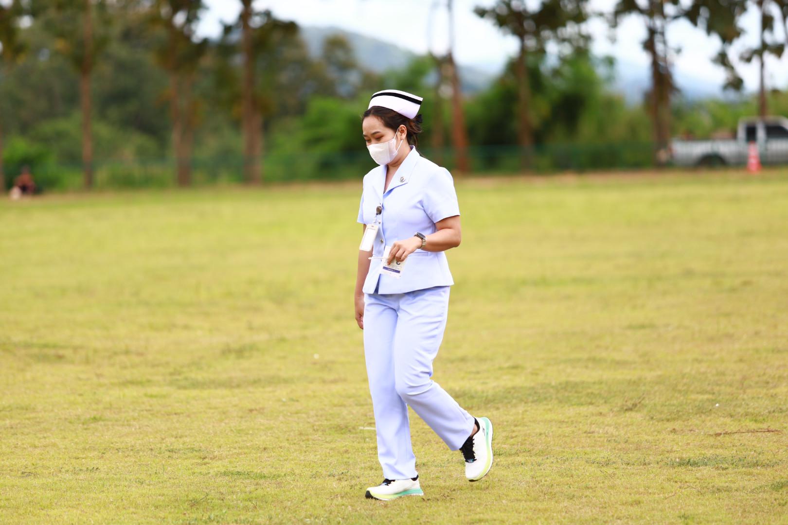 20. ฟุตบอล11คนหน่วยงาน25ปีkprums คู่ชิงรองอันดับ 3 โรงพยาบาลแม่สอด 2 : 0 อำเภอแม่สอด