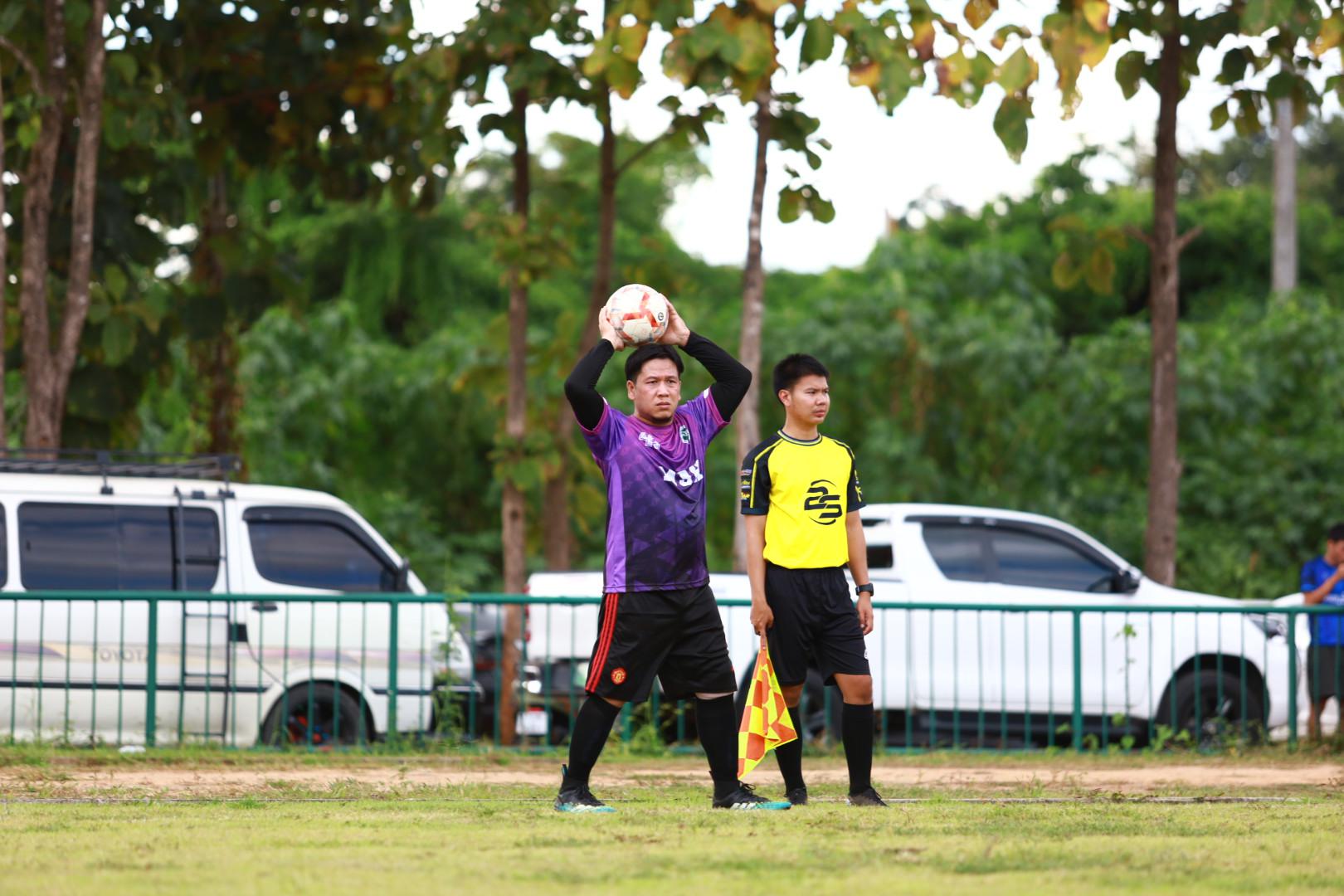 59. ฟุตบอล11คนหน่วยงาน25ปีkprums คู่ชิงรองอันดับ 3 โรงพยาบาลแม่สอด 2 : 0 อำเภอแม่สอด