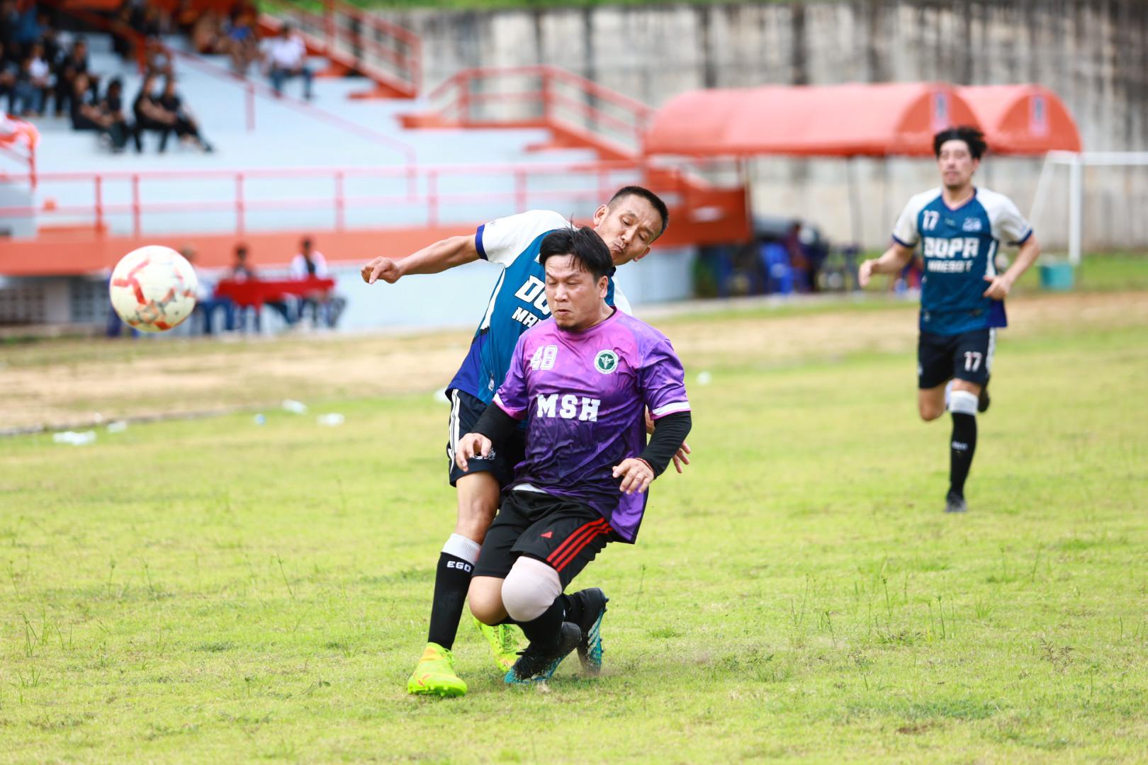 63. ฟุตบอล11คนหน่วยงาน25ปีkprums คู่ชิงรองอันดับ 3 โรงพยาบาลแม่สอด 2 : 0 อำเภอแม่สอด