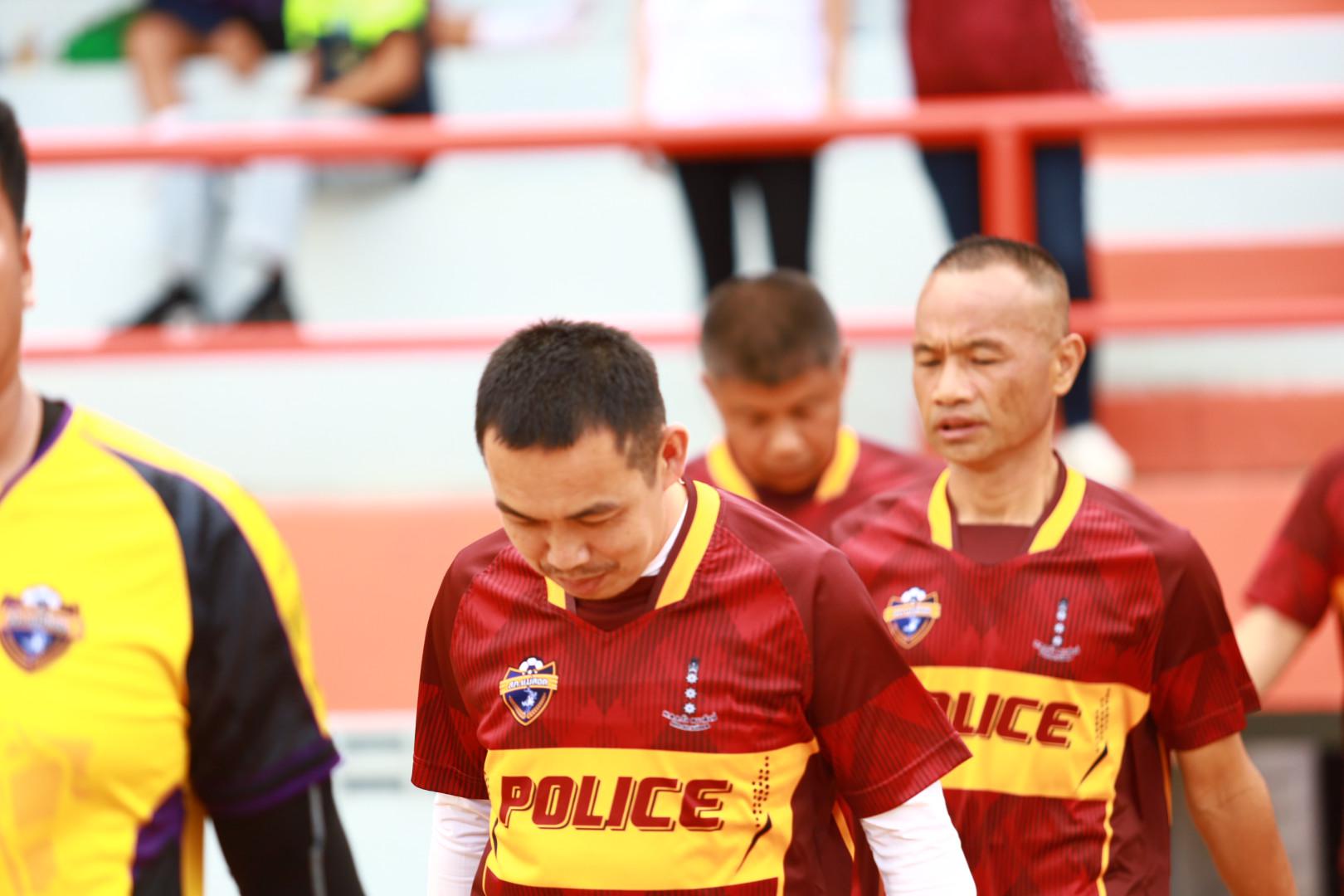 4. ฟุตบอล11คนหน่วยงาน25ปีkprums คู่ชิงชนะเลิศ สถานีตำรวจภูธรแม่สอด 0 : 1 เทศบาลนครแม่สอด