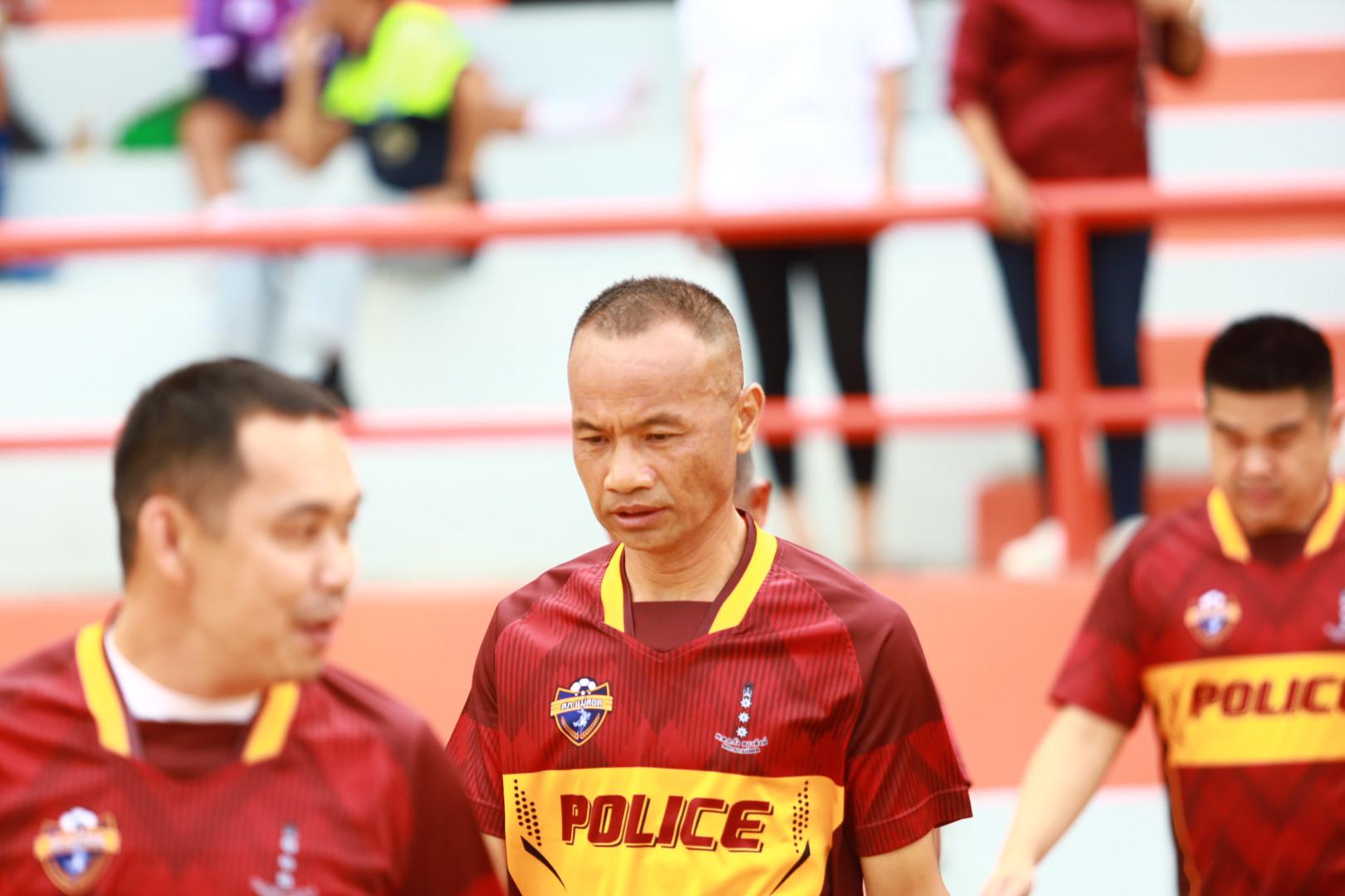 5. ฟุตบอล11คนหน่วยงาน25ปีkprums คู่ชิงชนะเลิศ สถานีตำรวจภูธรแม่สอด 0 : 1 เทศบาลนครแม่สอด