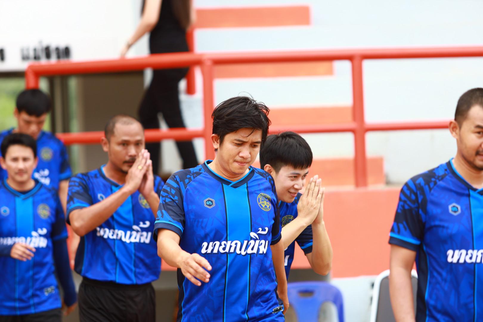 11. ฟุตบอล11คนหน่วยงาน25ปีkprums คู่ชิงชนะเลิศ สถานีตำรวจภูธรแม่สอด 0 : 1 เทศบาลนครแม่สอด