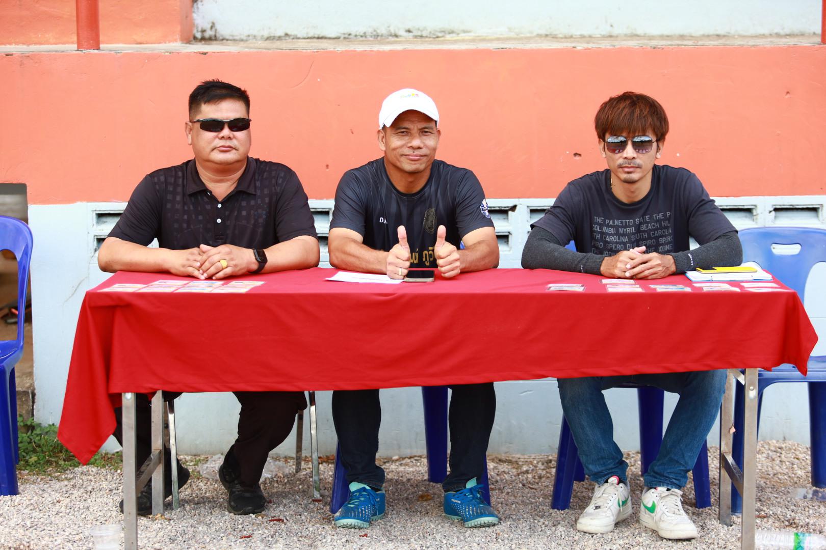 19. ฟุตบอล11คนหน่วยงาน25ปีkprums คู่ชิงชนะเลิศ สถานีตำรวจภูธรแม่สอด 0 : 1 เทศบาลนครแม่สอด