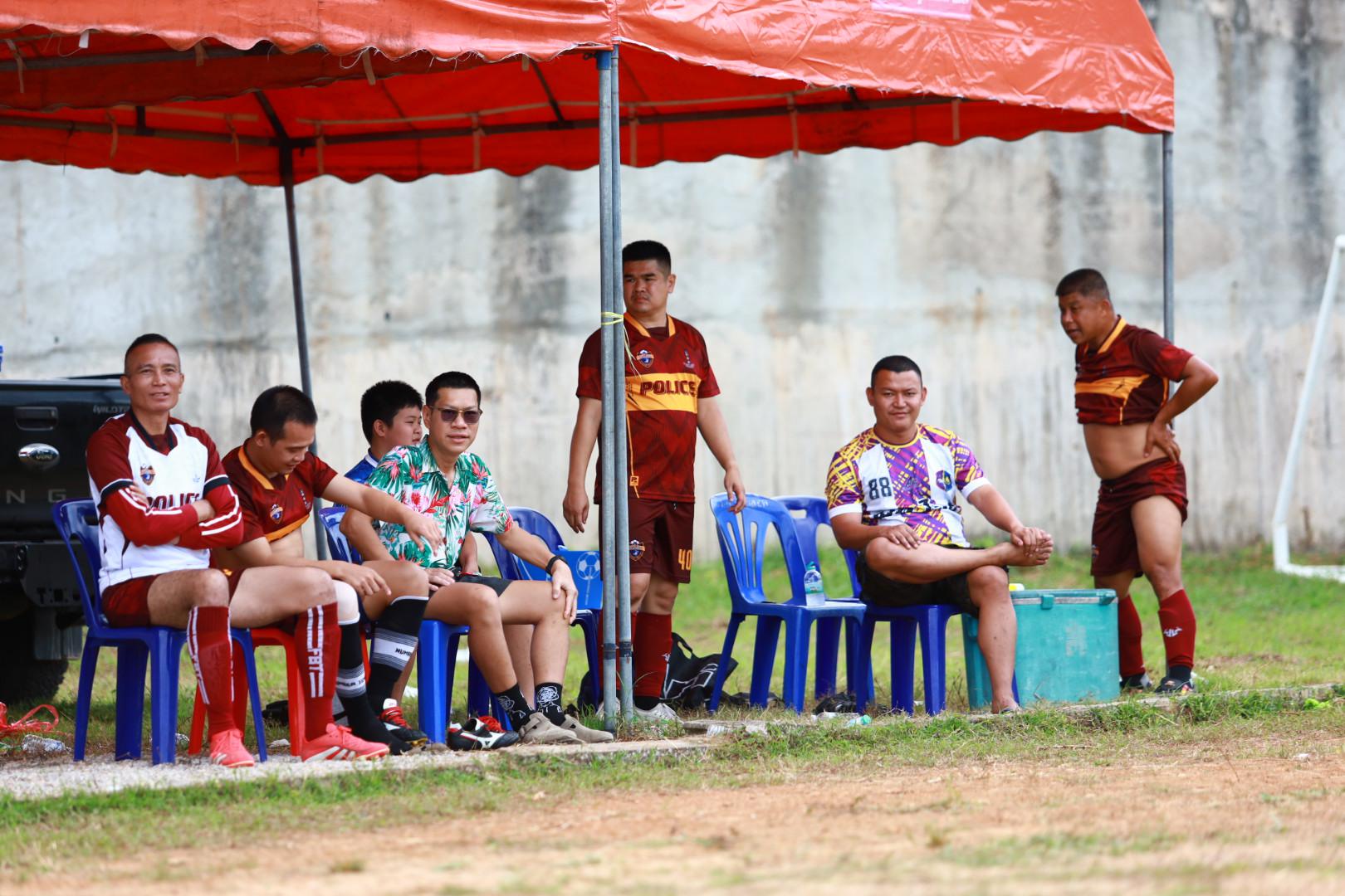 27. ฟุตบอล11คนหน่วยงาน25ปีkprums คู่ชิงชนะเลิศ สถานีตำรวจภูธรแม่สอด 0 : 1 เทศบาลนครแม่สอด