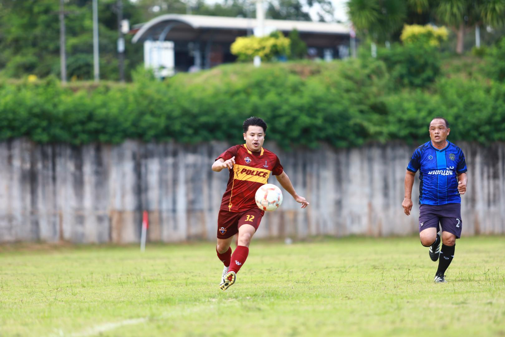 38. ฟุตบอล11คนหน่วยงาน25ปีkprums คู่ชิงชนะเลิศ สถานีตำรวจภูธรแม่สอด 0 : 1 เทศบาลนครแม่สอด